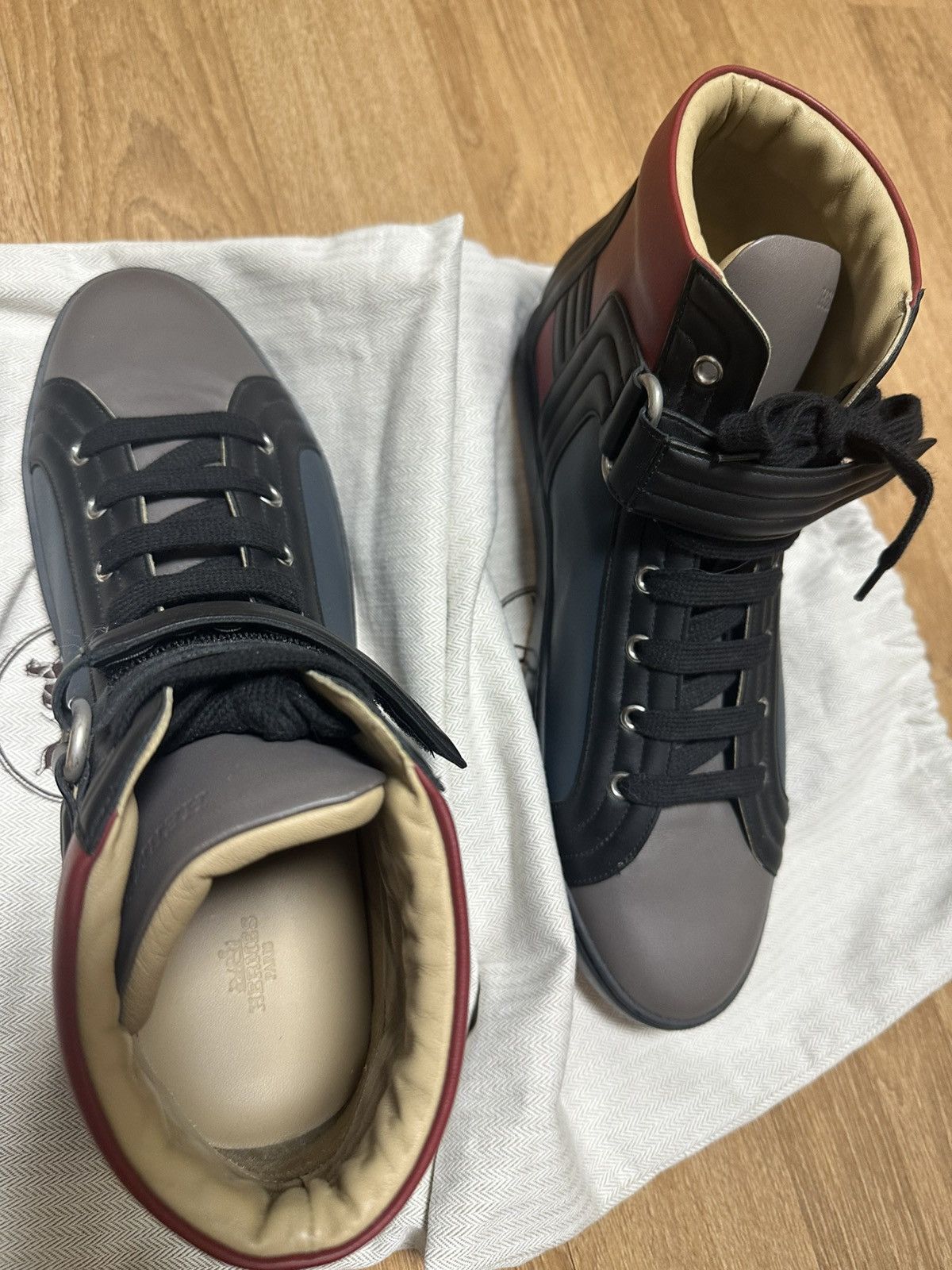 Hermes Hermes lions hi top sneakers size 44 Size US 10.5 / EU 43-44 - 8 Thumbnail