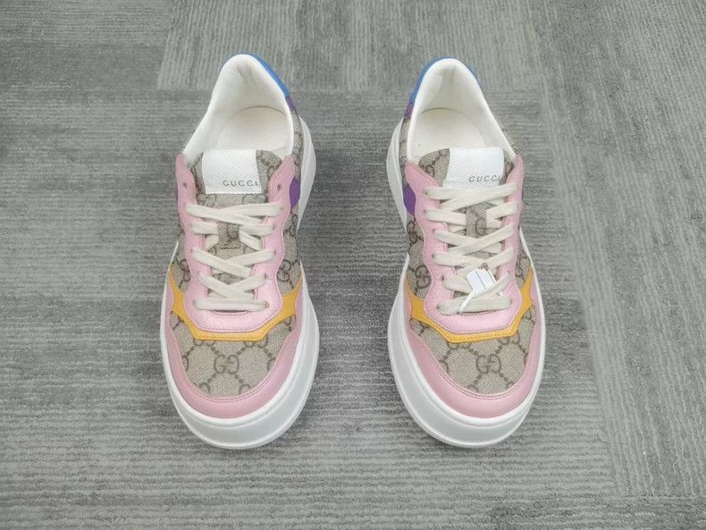 Gucci Gucci Pink Floral Biscuit Sneakers Size 35-2506 Size US 5 / IT 35 - 2 Thumbnail