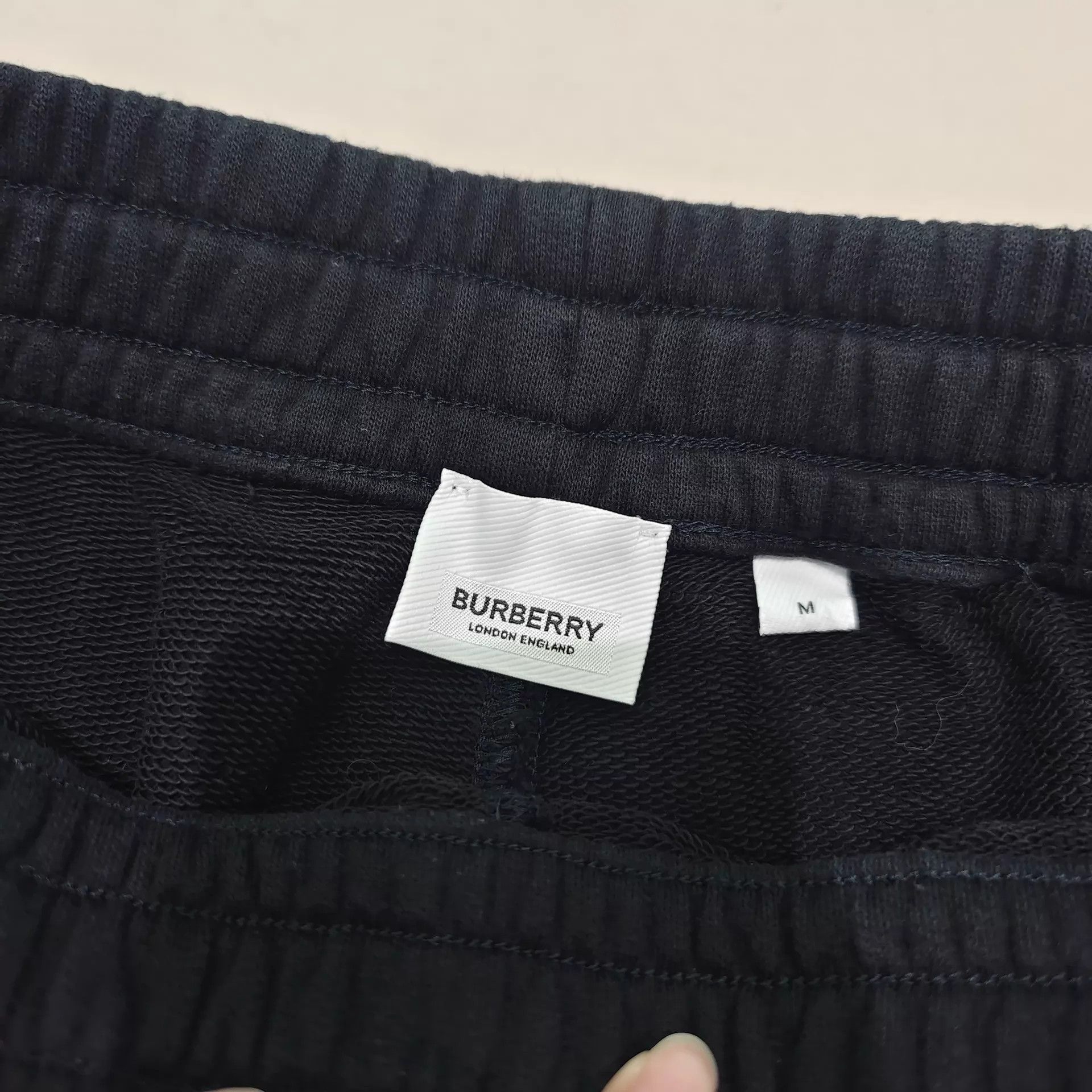 Burberry Burberry 99 New Embroidered Logo Short M Size US 31 - 3 Thumbnail