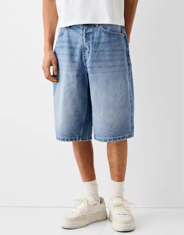 Jean Light Wash Blue Wide-Leg Shorts | Knee Length Baggy Jorts Size US 36 / EU 52 - 1 Thumbnail
