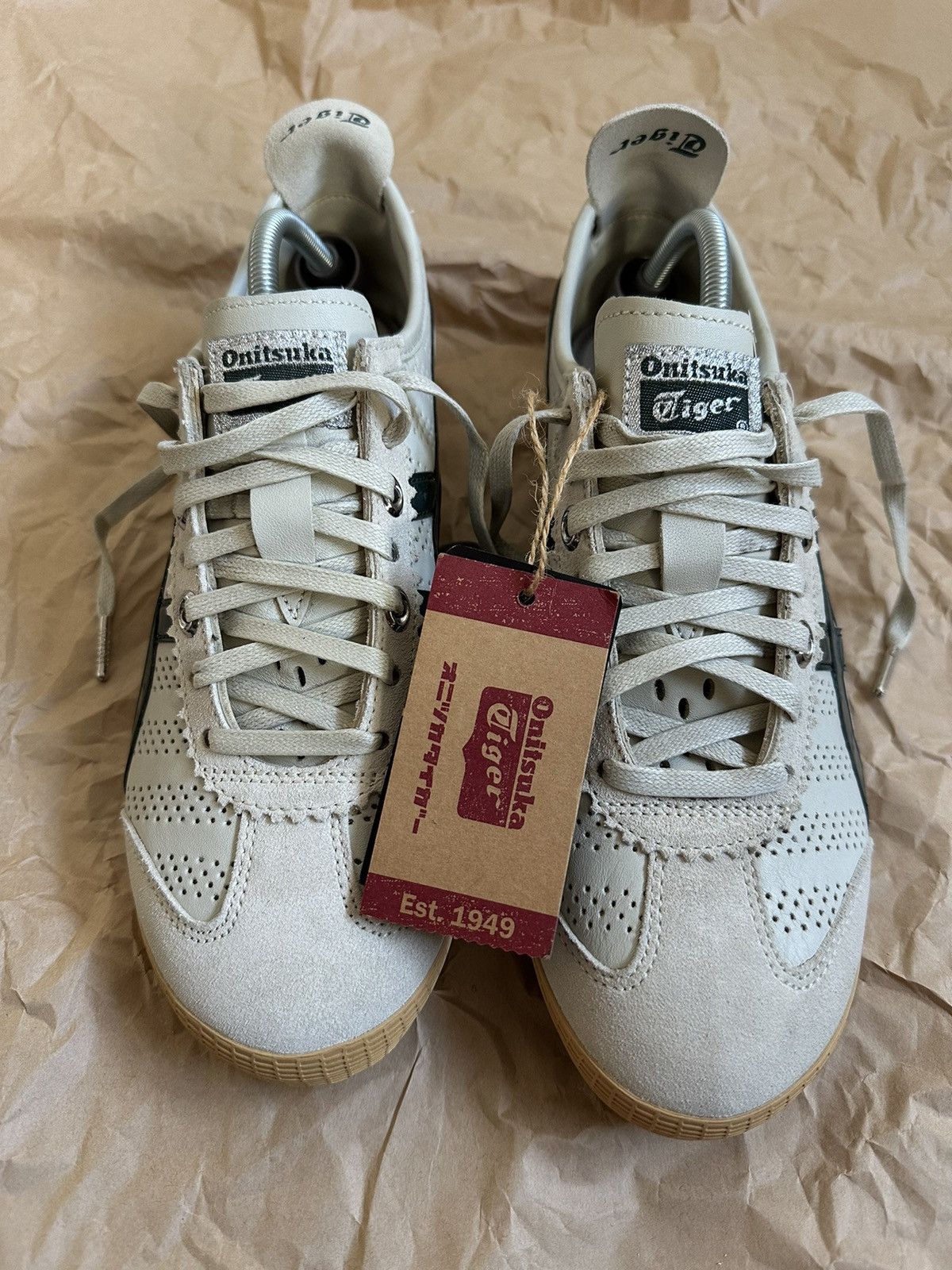 BMW × Japanese Brand × Onitsuka Tiger 🔥 Very Rare Onitsuka Tiger x BMW Mini Mexico 66 2007 Size US 8.5 / EU 41-42 - 2 Thumbnail