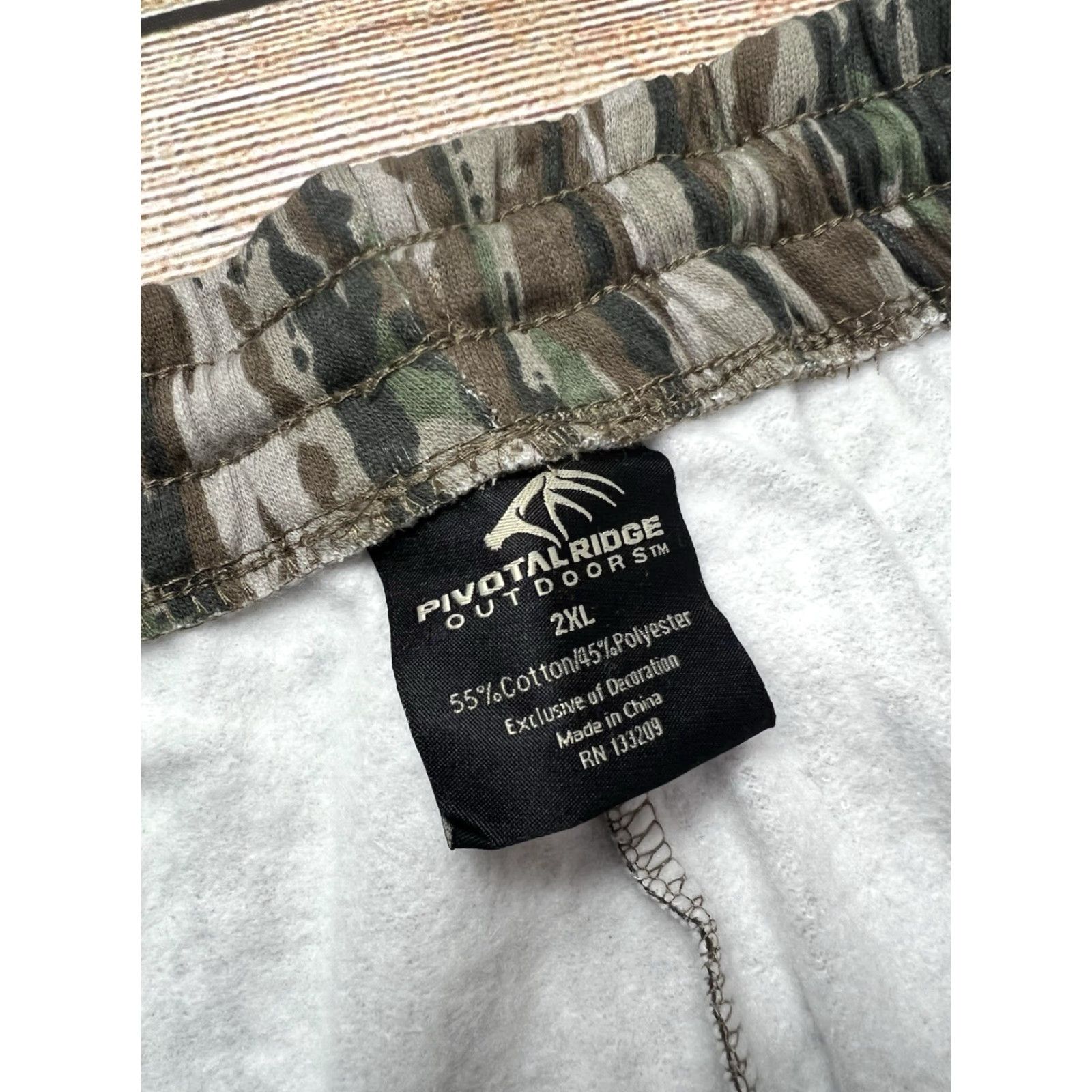 Realtree VINTAGE: No. NWT Mens RealTree Original Camo Sweatpants Pivotal Ridge 2XL Size US 39 - 5 Thumbnail