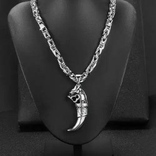 Vintage Punk Domineering Metal Pendant Necklace Size ONE SIZE - 2 Thumbnail