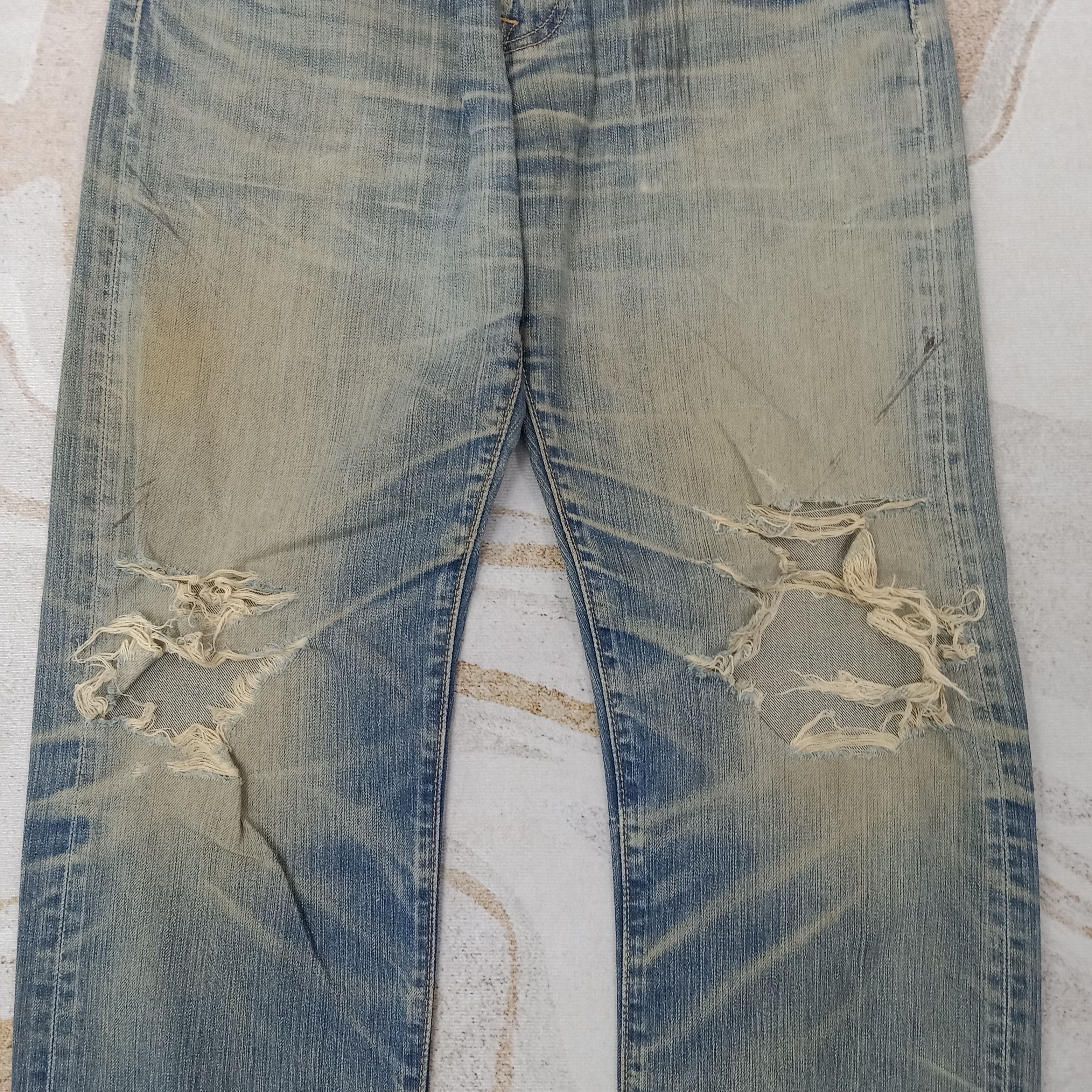 Levi's Levi's 501 Distressed Grunge Denim Jeans C258N22 Size US 31 - 2 Thumbnail