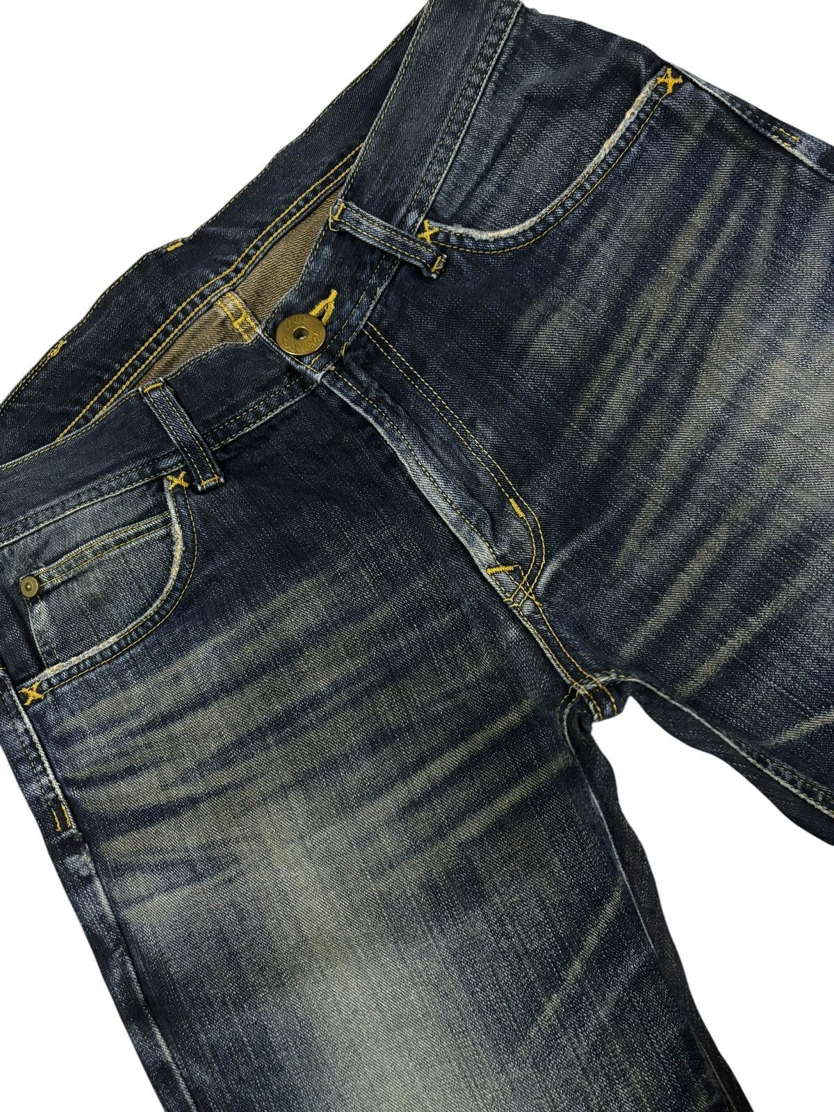 Japanese Brand Vtg Buckle Lee Japan Distressed Jeans Size US 32 / EU 48 - 4 Thumbnail