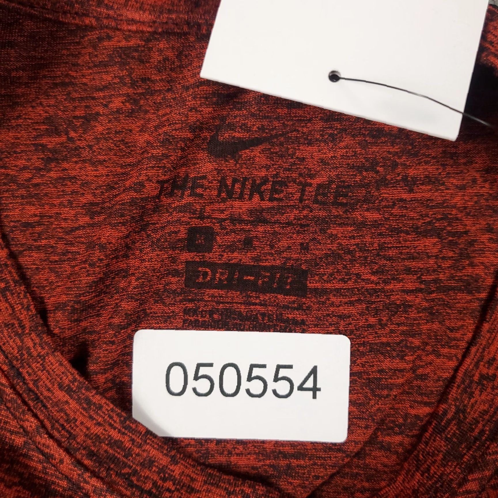 Nike Nike T Shirt Mens Size Medium Red Swoosh Casual Short Sleeve Size US M / EU 48-50 / 2 - 6 Thumbnail