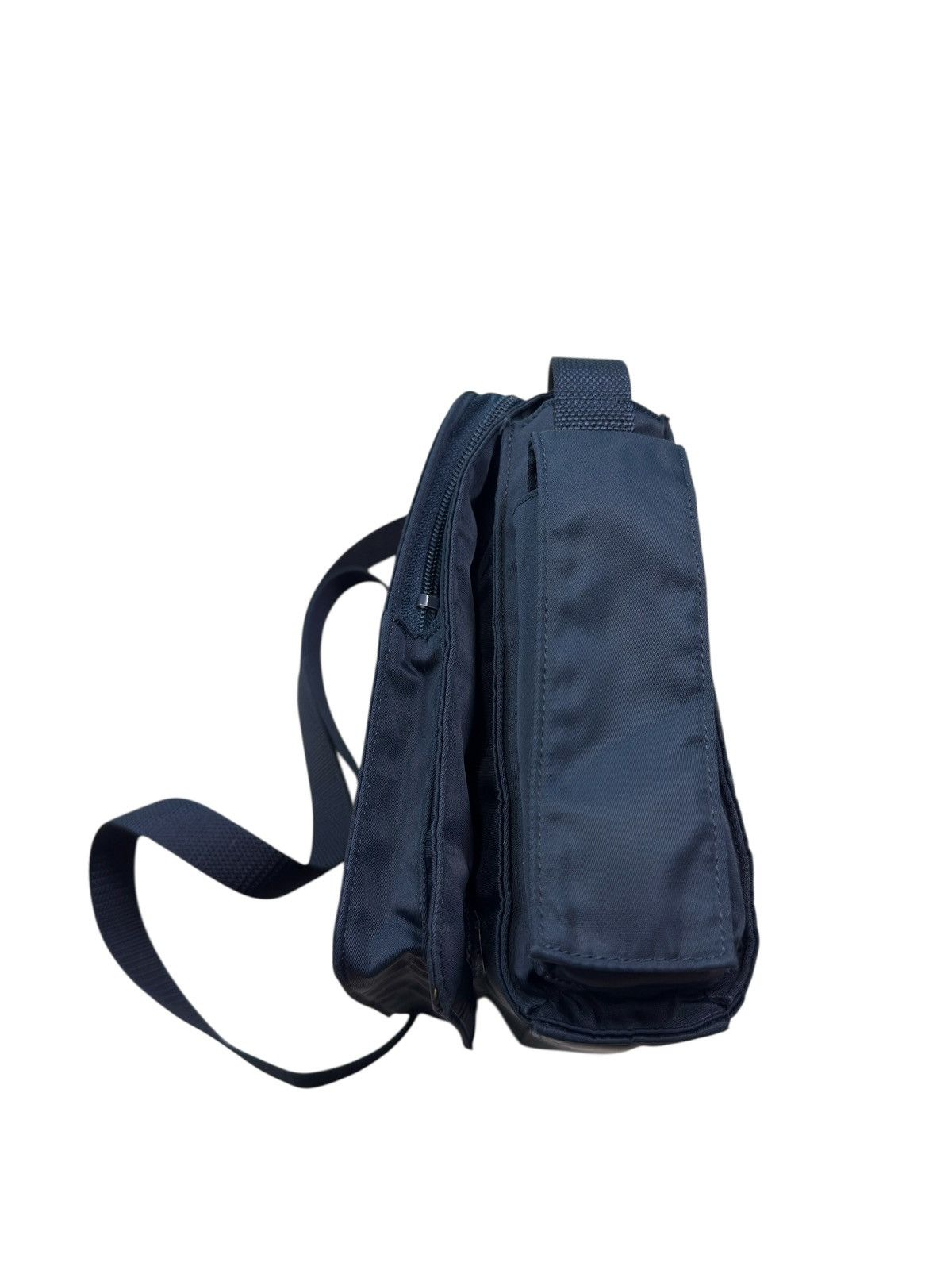 Helmut Lang RARE VINTAGE HELMUT LANG NYLON CROSSBODY BAG Size ONE SIZE - 9 Thumbnail