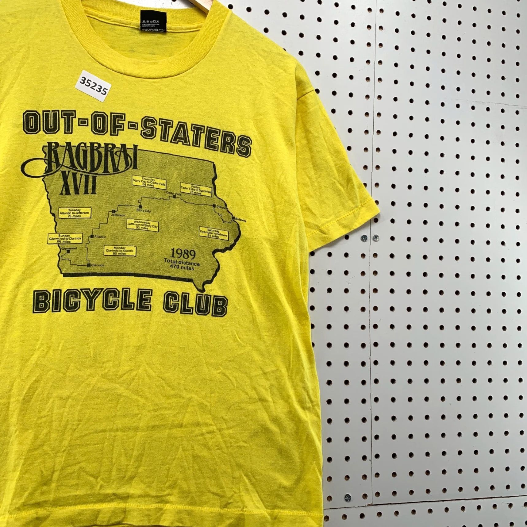 Vintage VINTAGE Bicycle Club Shirt Mens Large Yellow Graphic Print 80s 1989 USA Single Stitch T-Shirt Mens L Yellow 80s Bike Theme Size US L / EU 52-54 / 3 - 5 Thumbnail