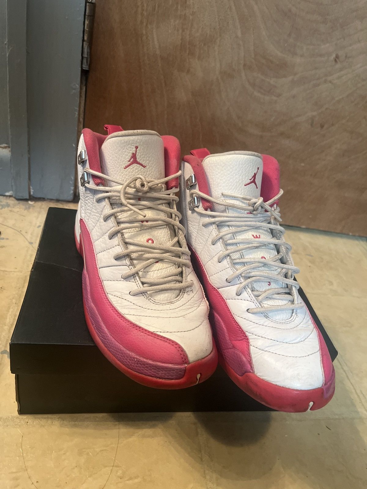 Jordan Brand Jordan 12s Size US 8.5 / EU 41-42 - 4 Thumbnail
