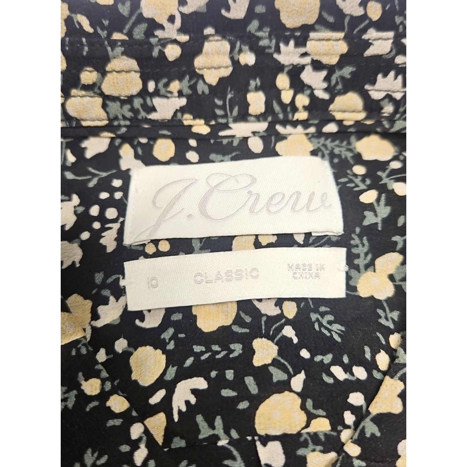 J.Crew J.CREW Blouse Silk Black Floral Button Front Women 10 Long Sleeve Collared Pattern Floral Lightweight Regular Size L / US 10 / IT 46 - 2 Thumbnail