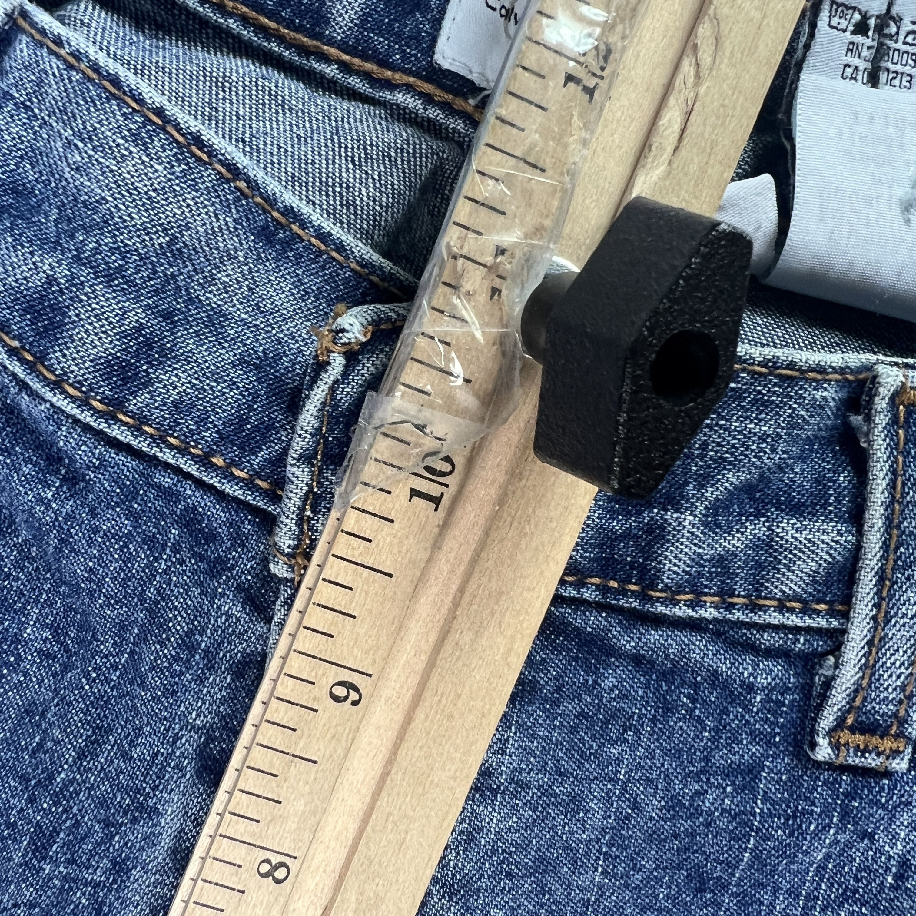Calvin Klein VTG Calvin Klein Jeans Mid Rise Boot Cut Blue Faded Denim Size 32" / US 10 / IT 46 - 20 Thumbnail