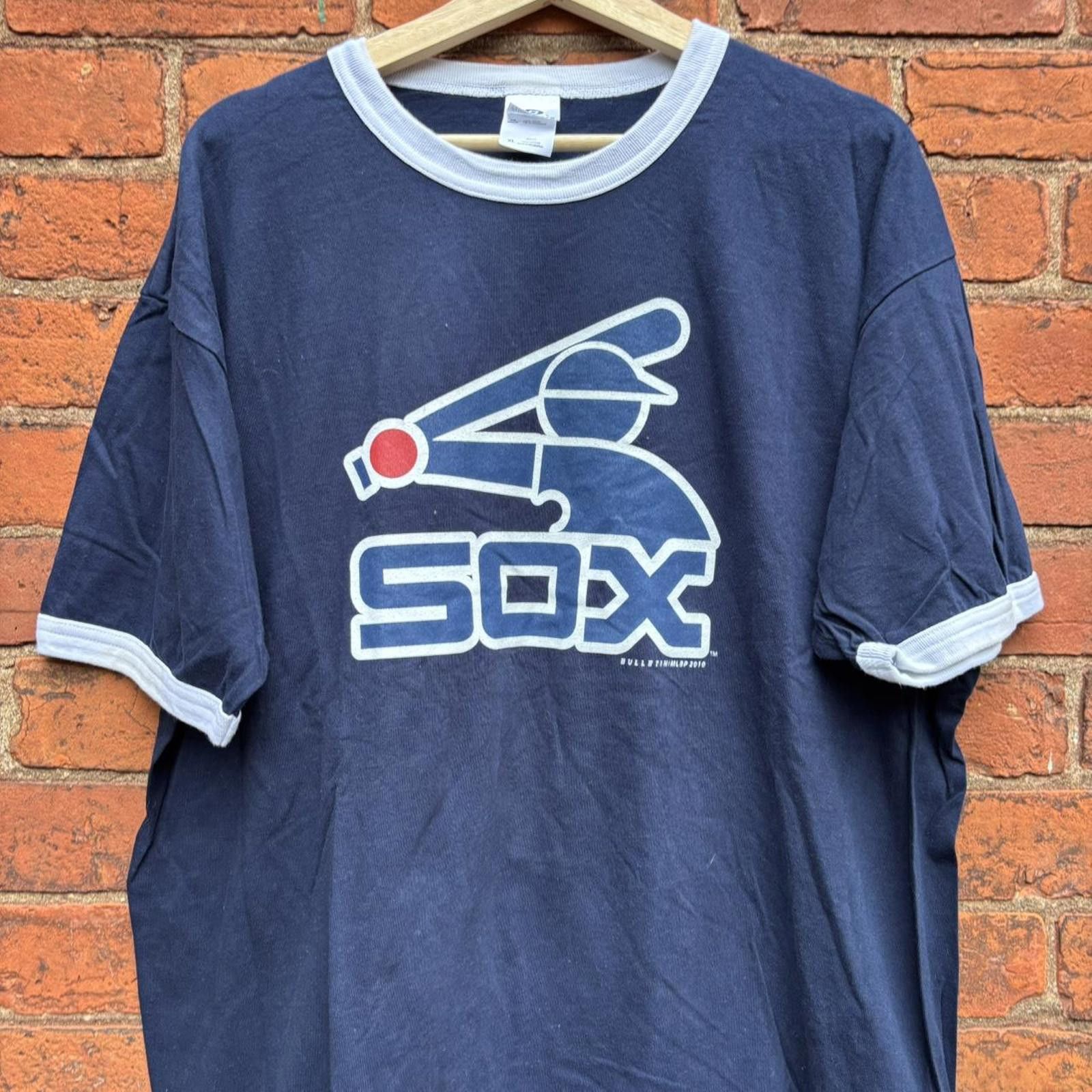 Other vintage chicago white Sox ringer t shirt XL 2010 Size US XL / EU 56 / 4 - 2 Thumbnail