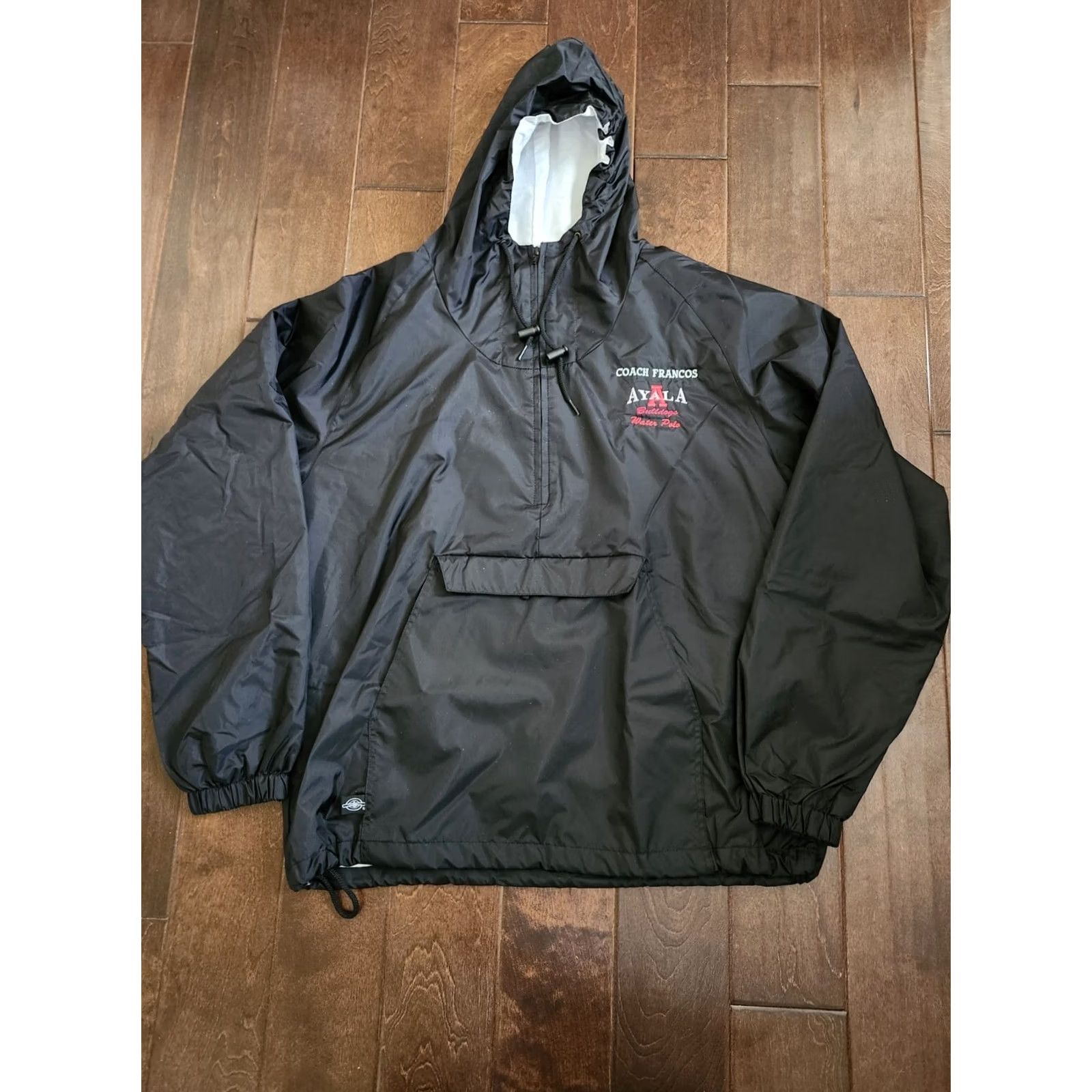 Vintage VINTAGE? No. Ayala High School Bulldogs Water Polo Coach Francos Windbreaker Jacket L Black Nylon Zip Drawstring Men Regular Size US L / EU 52-54 / 3 - 3 Thumbnail