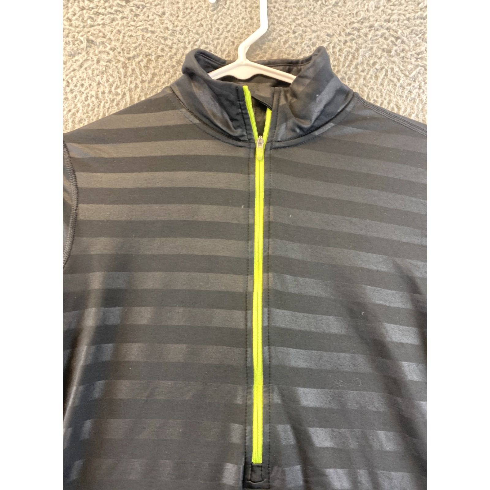 Nike VINTAGE? (No) Nike Dri-Fit Shirt Women M Athletic Full Zip Black Striped Long Sleeve /91-62 Size M / US 6-8 / IT 42-44 - 4 Thumbnail