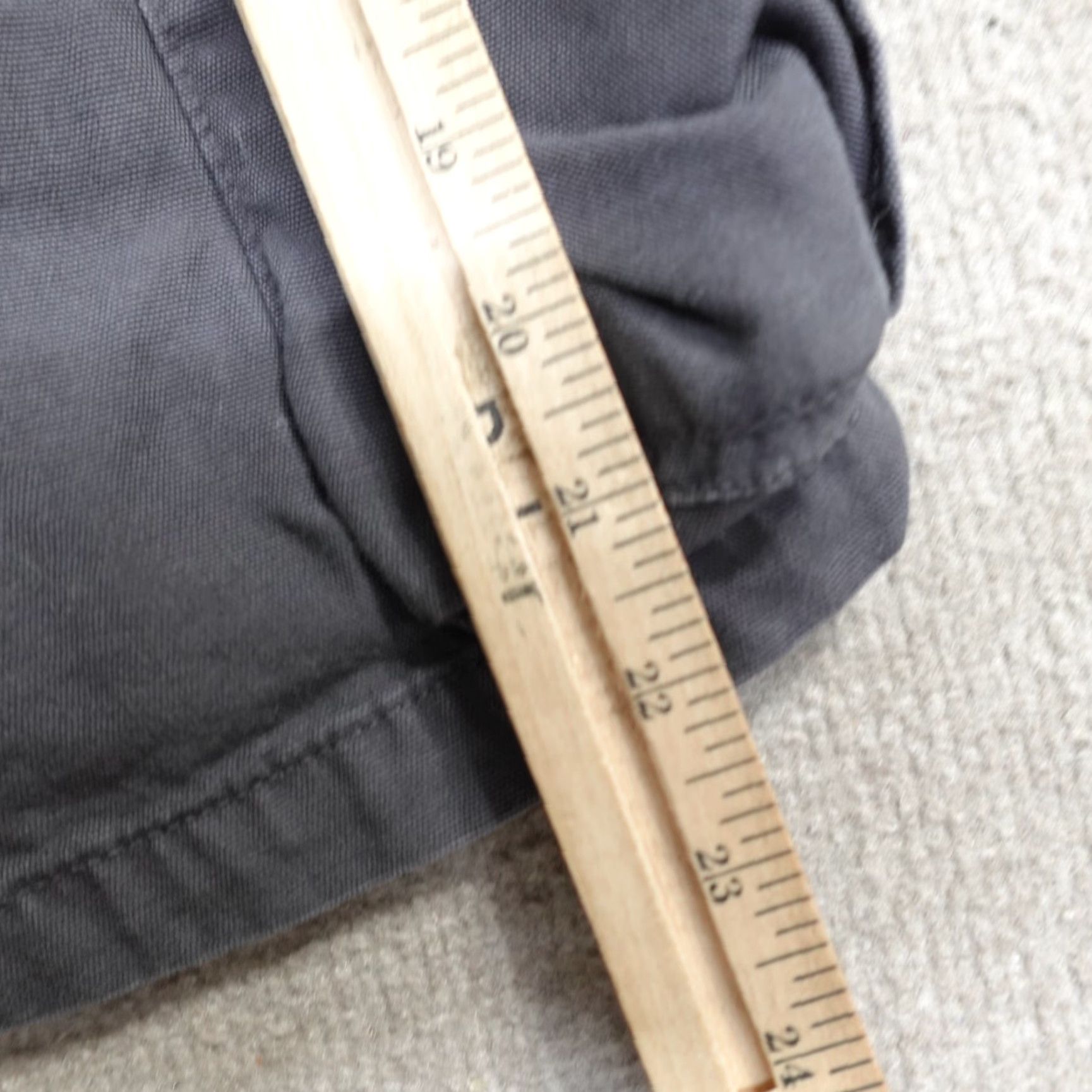 The North Face The North Face Mens Shorts XLT Gray Canvas 11" Cargo Cotton Shorts Size US 36 / EU 52 - 3 Thumbnail