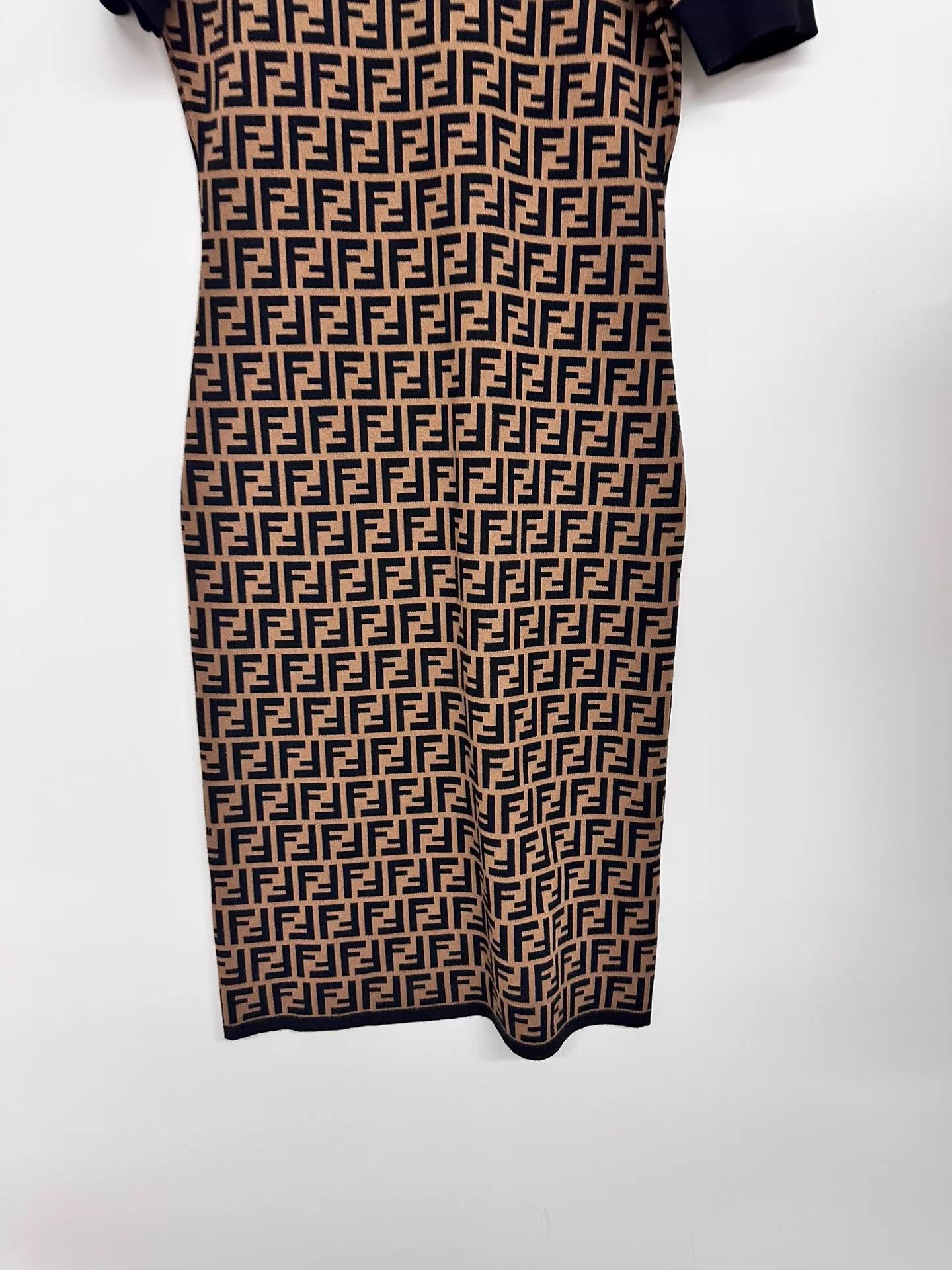 Fendi Fendi 44 women's dress Size M / US 6-8 / IT 42-44 - 6 Thumbnail