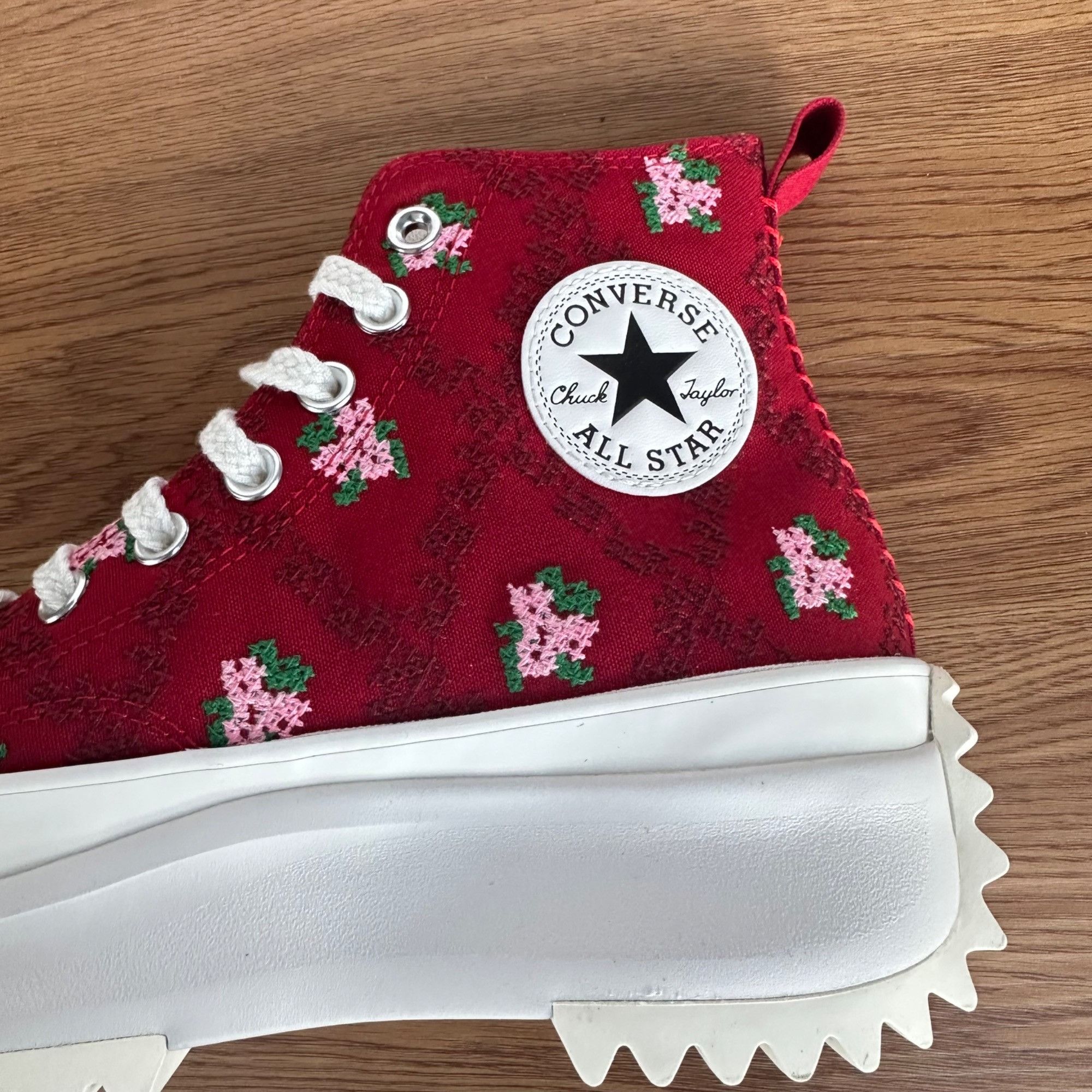 ⭐CONVERSE Run Star Hike Hi Rose Cross Stitch Sz 7.5 Men's Sh