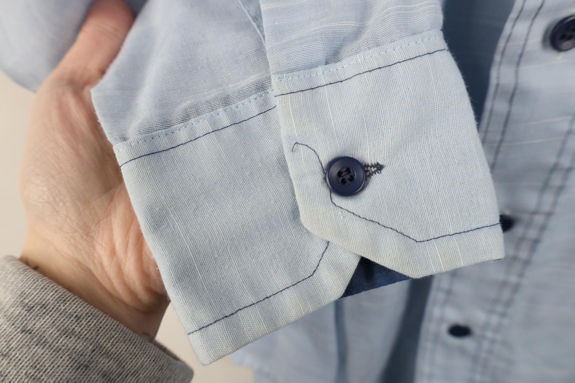 Vintage Vintage 70s Streetwear Sheer Chambray Button Shirt USA Size US M / EU 48-50 / 2 - 10 Thumbnail