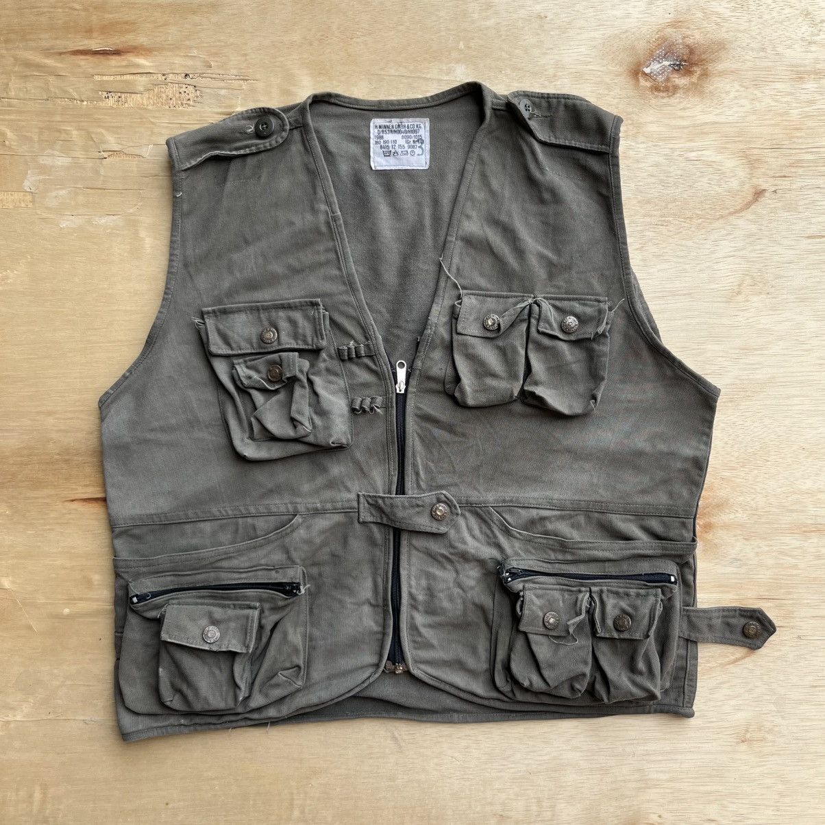 Moleskine GERMANY MILITARY VINTAGE MOLESKINE REWORK VEST JACKET Size US L / EU 52-54 / 3 - 1 Thumbnail