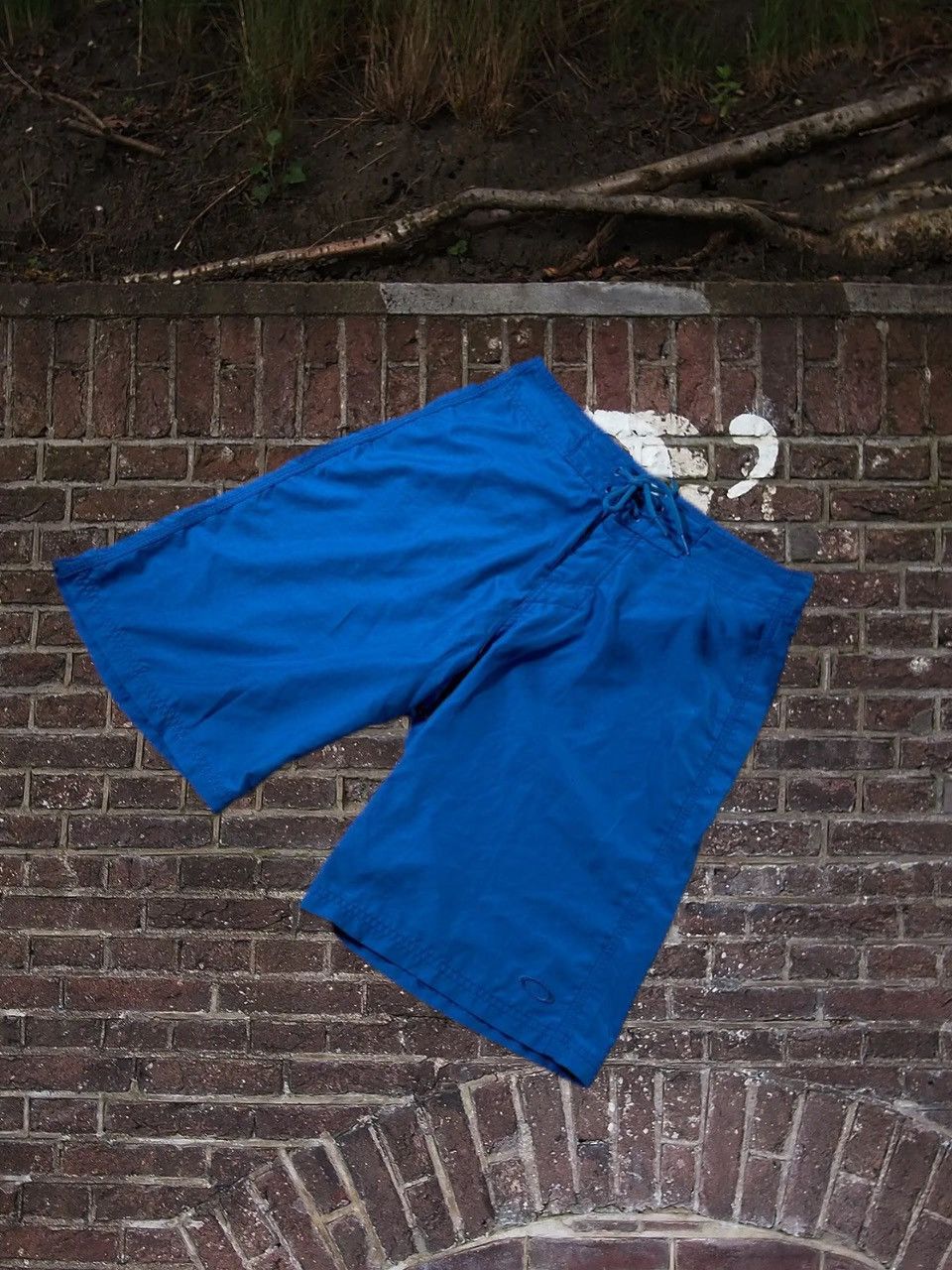 Oakley × Vintage Vintage Oakley Lightweight Swimming Nylon Shorts Size US 30 / EU 46 - 1 Thumbnail