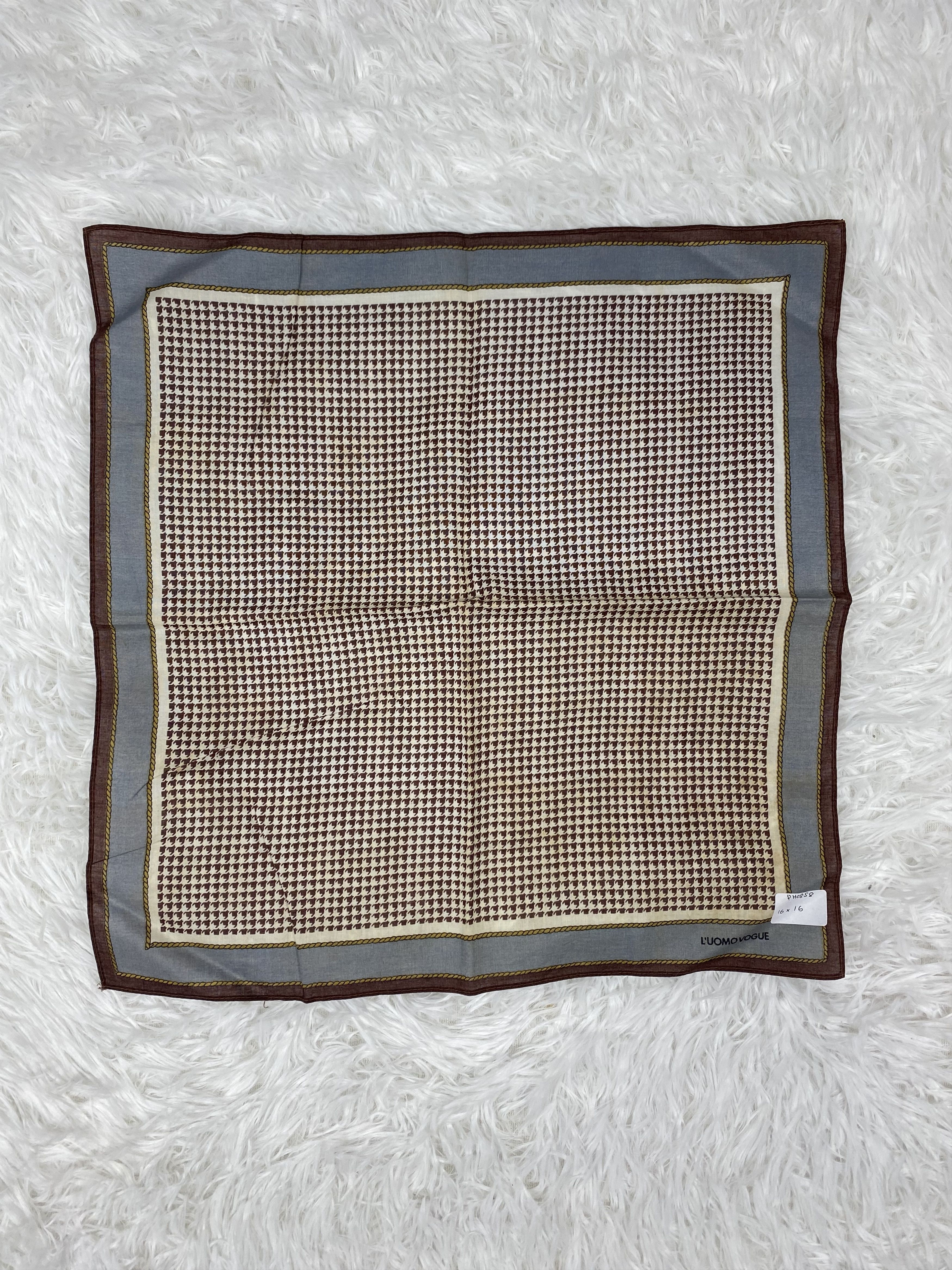 Vintage Vintage L'uomo Vogue Handkerchief Neckerchief PH0858 Size ONE SIZE - 3 Thumbnail
