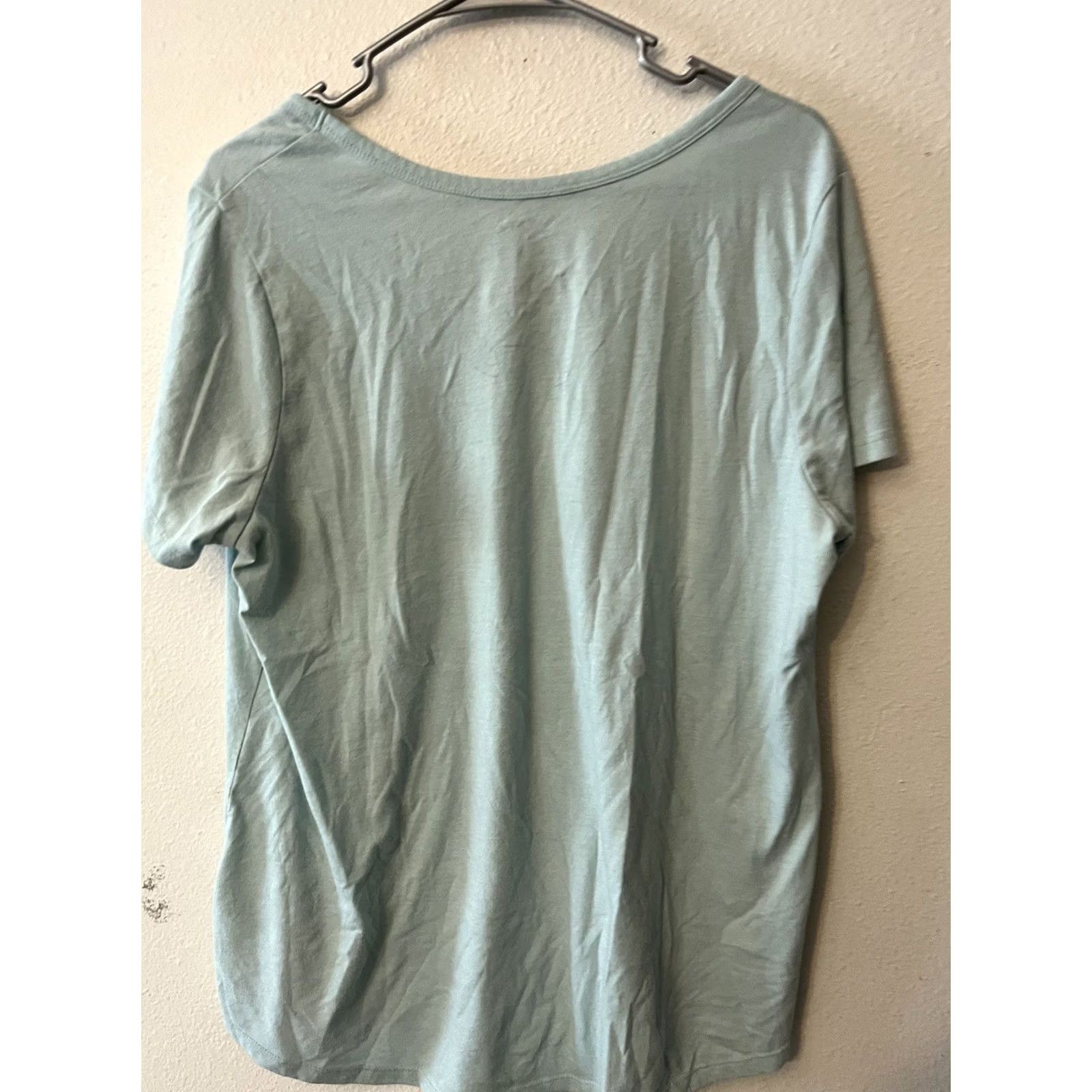 Torrid Torrid Classic Fit Knits Shirt Size 1X Blue V Neck Womens Short Sleeve Size XL / US 12-14 / IT 48-50 - 2 Thumbnail