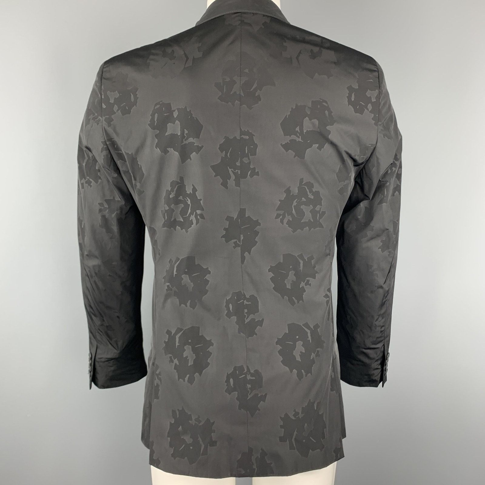 Calvin Klein Size 36 Black on Black Floral Notch Lapel Sport Coat Size 36R - 5 Thumbnail