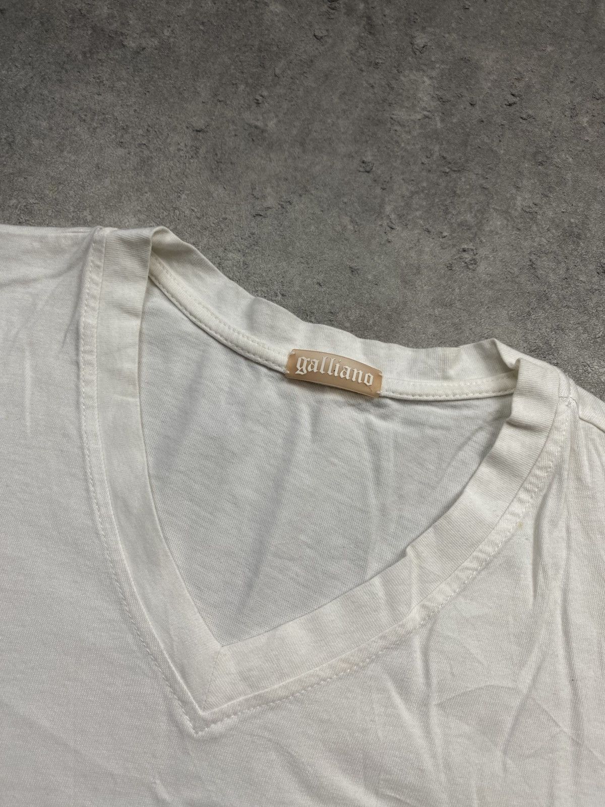 John Galliano T-shirt John Galliano luxury vintage italy paris streetwear Size US S / EU 44-46 / 1 - 5 Thumbnail