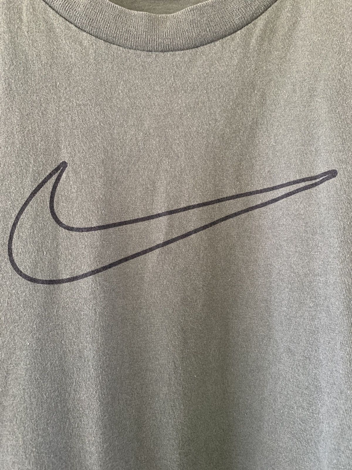Nike × Vintage Vintage Nike Centre Swoosh Tee Size US M / EU 48-50 / 2 - 3 Thumbnail