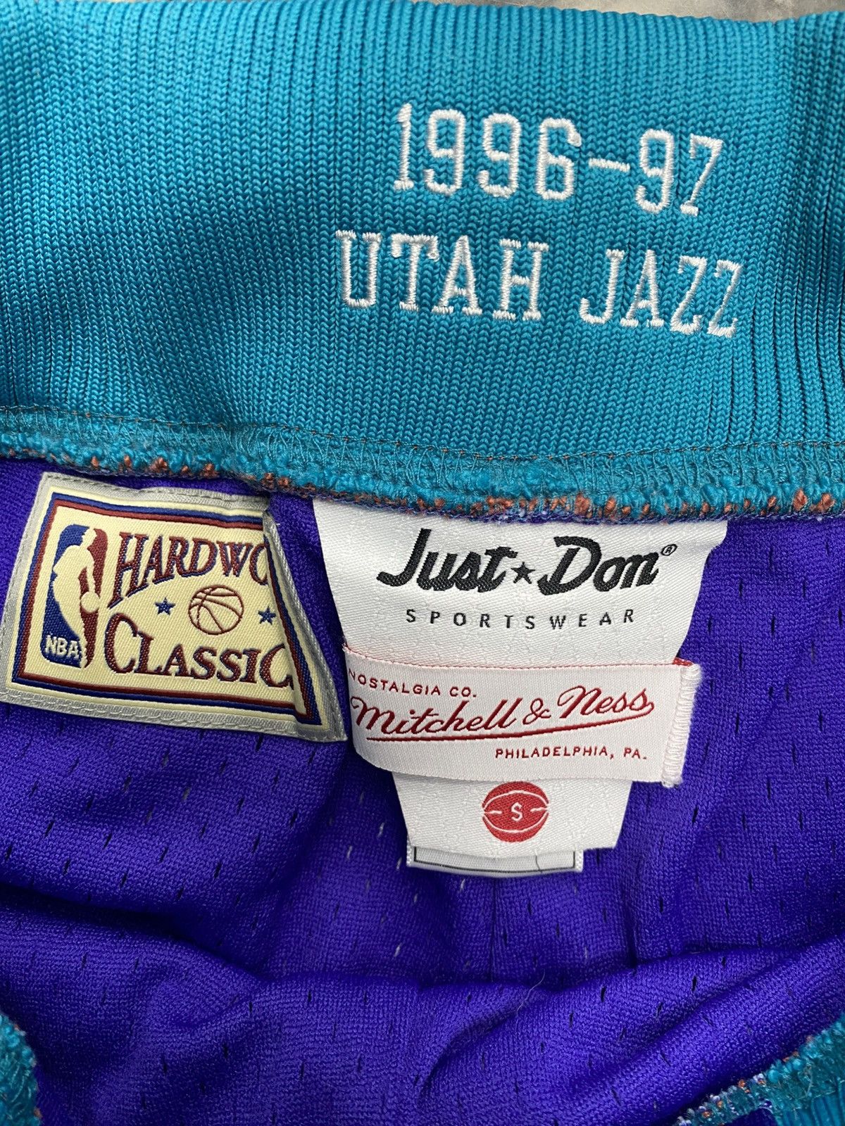 Just Don Just Don Utah jazz shorts purple road small authentic Size US 30 / EU 46 - 6 Thumbnail