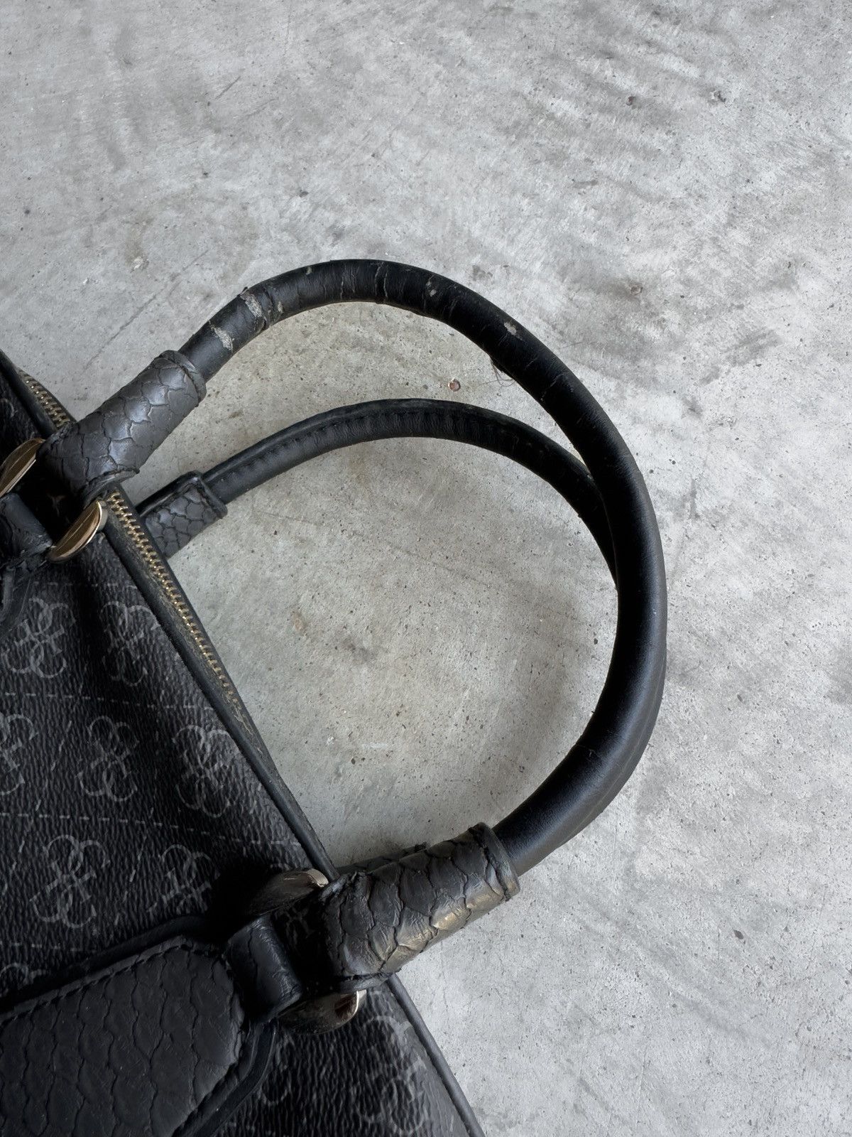 Guess VTG GUESS Logo Satchel with Chain-Trim and Charm Size ONE SIZE - 8 Thumbnail