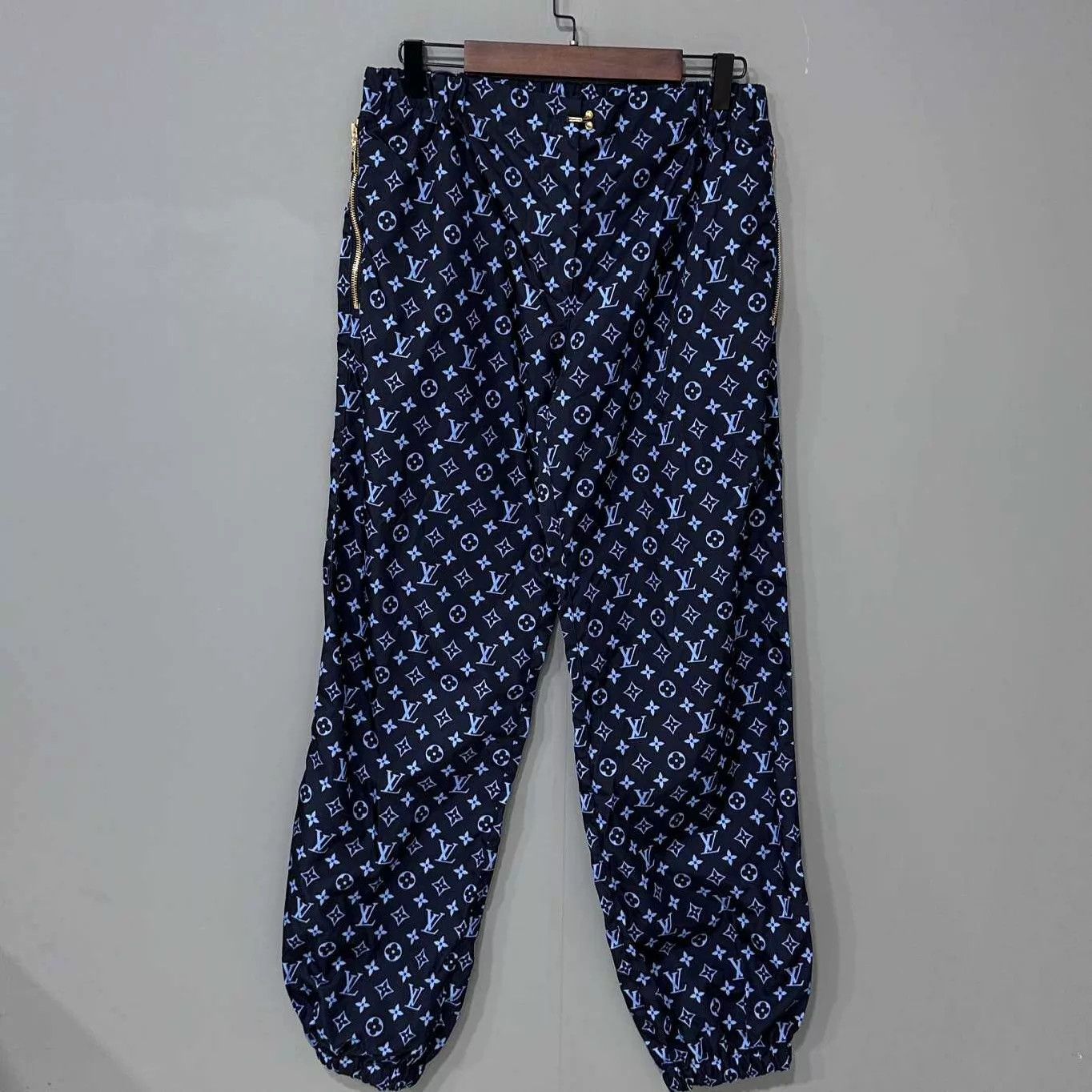 Louis Vuitton LV All Over Monogram Pants Size 38 Size 27" / US 4 / IT 40 - 2 Thumbnail
