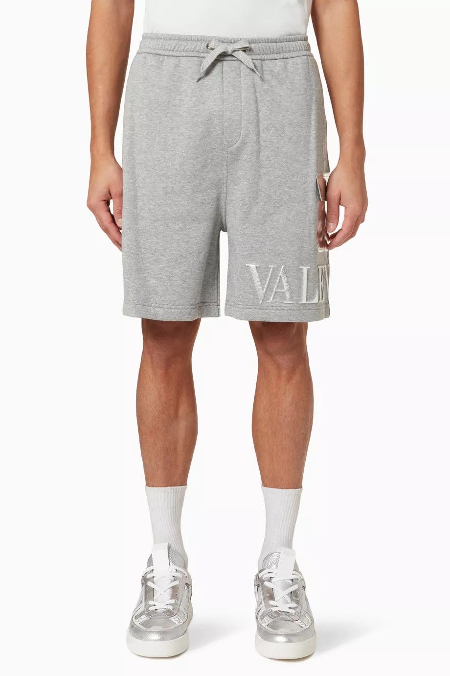 Valentino o1y0525 Logo Short in Gray Size US 36 / EU 52 - 1 Thumbnail