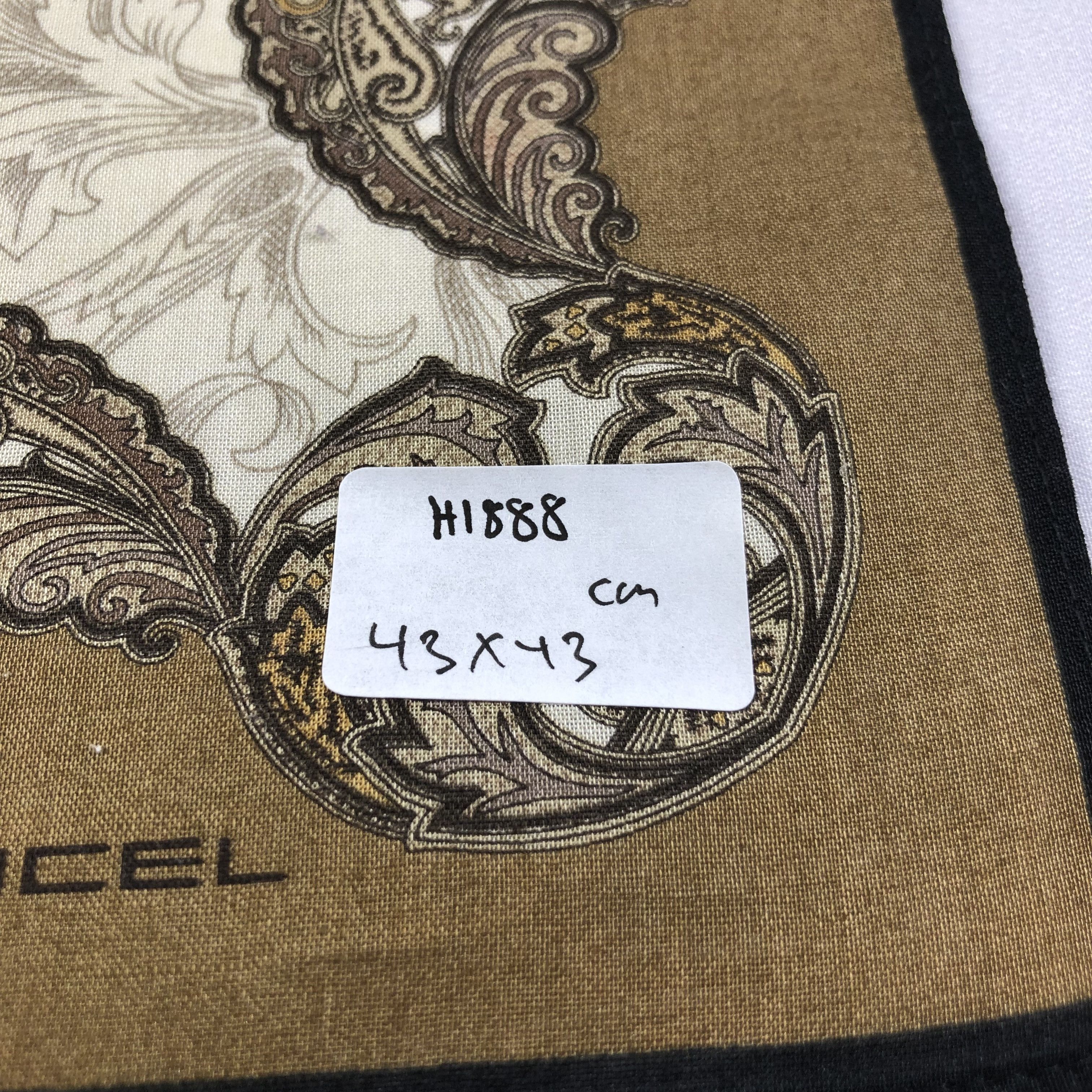 Lancel Lancel Handkerchief Neckerchief Bandana H1888 Size ONE SIZE - 7 Thumbnail