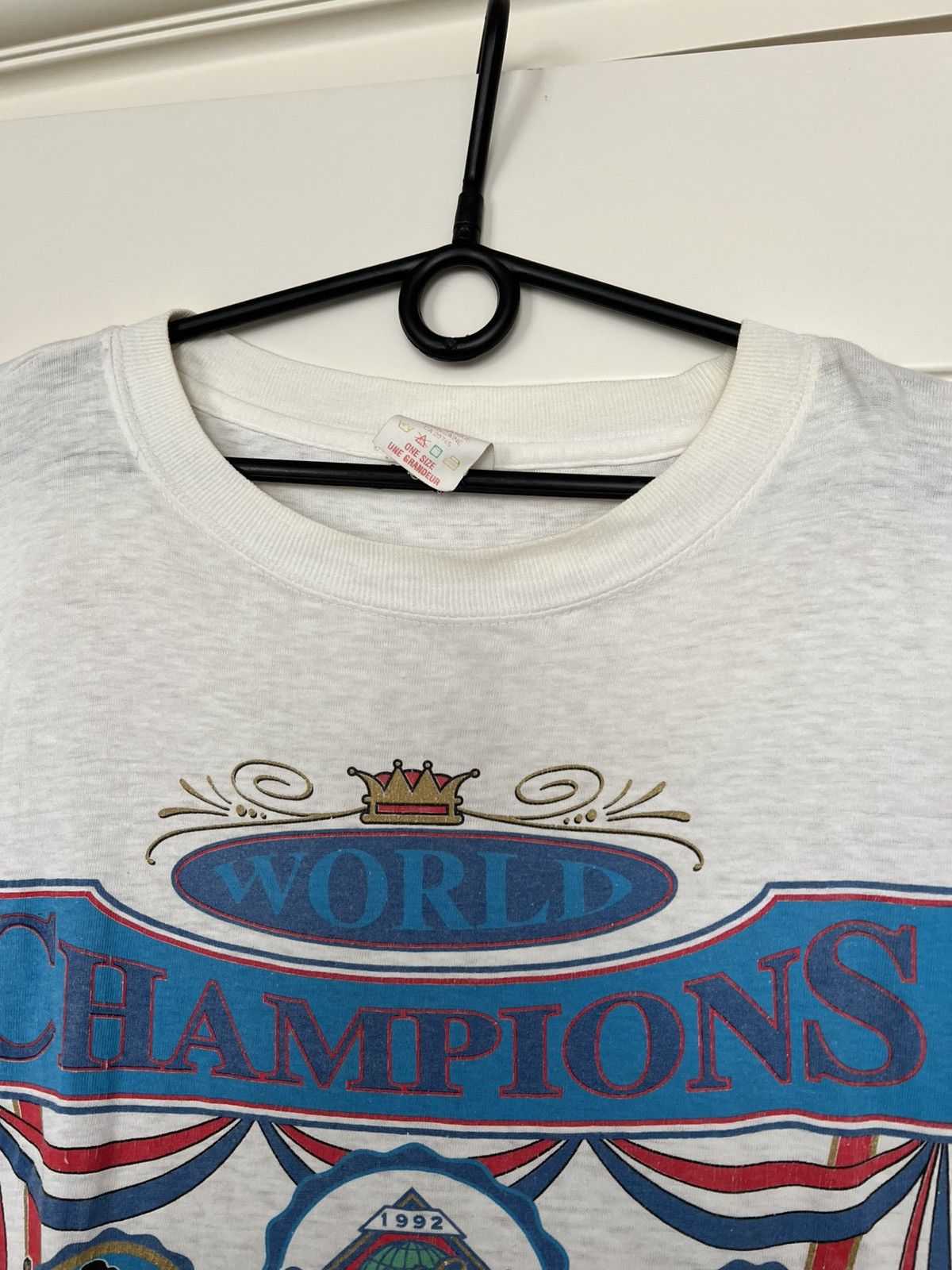 MLB Vintage 1992 Toronto Blue Jays Champions T-Shirt MLB Size US XL / EU 56 / 4 - 9 Thumbnail