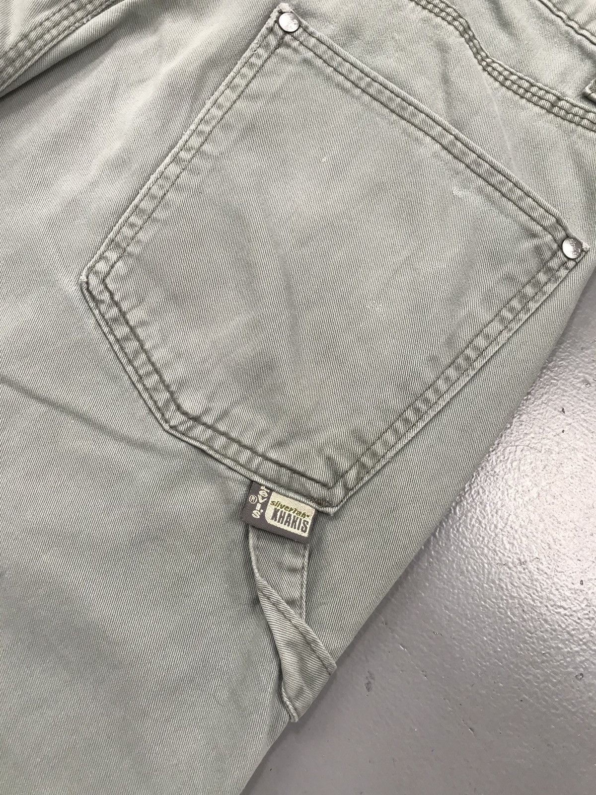 Levi's × Levi's Vintage Clothing 90s vintage Levi’s silver tab khakhi carpenter denim Size US 35 - 9 Thumbnail