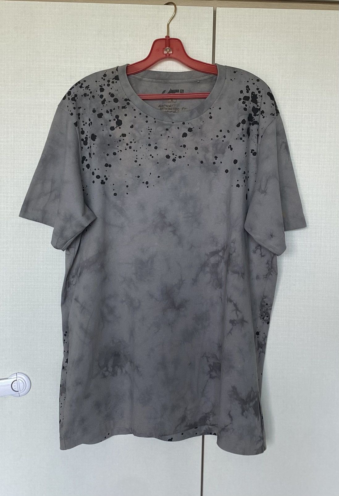 Futura × Japanese Brand × Uniqlo Futura x Uniqlo Tie Dye Tshirt Size US XL / EU 56 / 4 - 1 Thumbnail