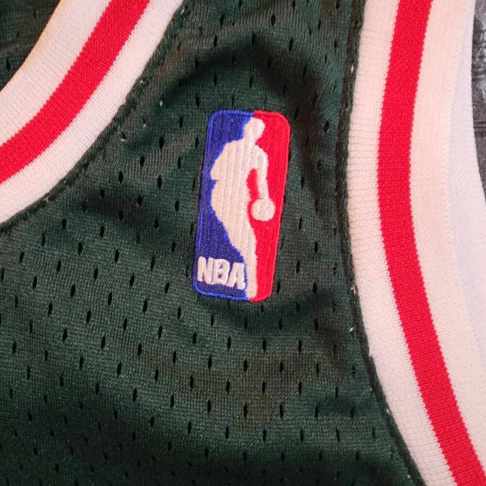 Other Oscar Robertson Milwaukee Bucks Adidas Hardwood 70-71 M L+2 Size ONE SIZE - 2 Thumbnail