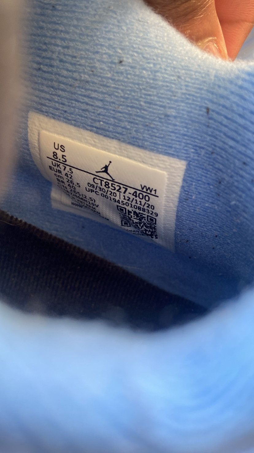 Jordan Brand AJR 4 University Blue Size US 8.5 / EU 41-42 - 6 Thumbnail
