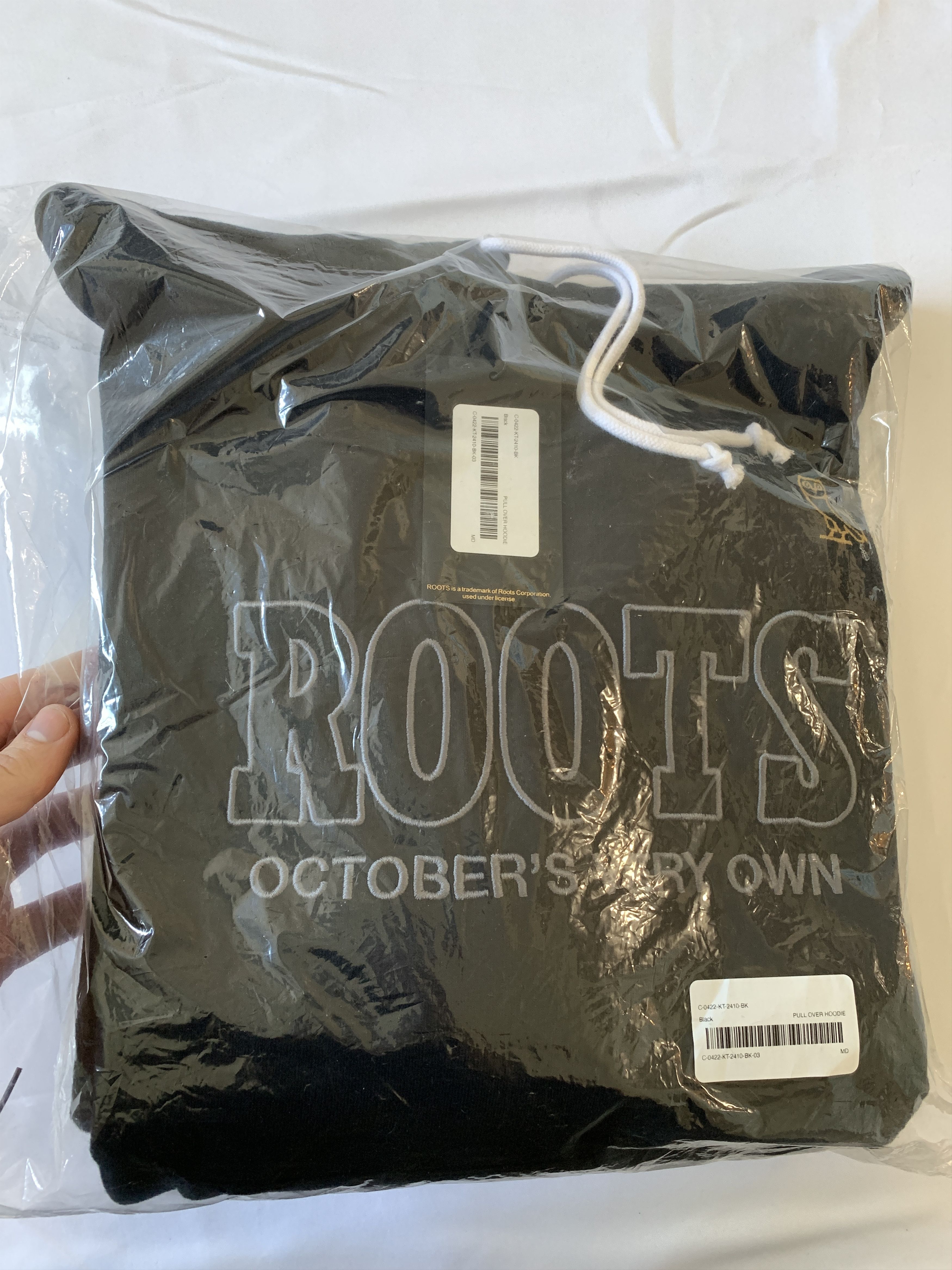 Drake 🦫 RARE🦉 OVO X ROOTS Owl Patch Hoodie Black 2022🔥🔥 Size US M / EU 48-50 / 2 - 6 Thumbnail