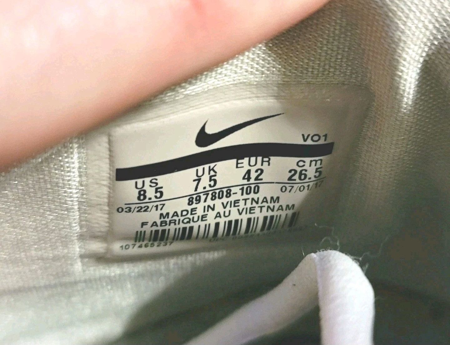Nike Nike Hyperdunk Flyknit White Black 897808-100 Men's Sz 8.5 Size US 8.5 / EU 41-42 - 3 Thumbnail