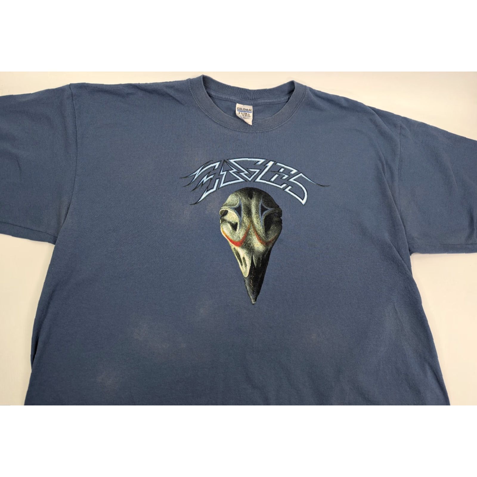 Gildan VINTAGE Eagles 2003 Farewell Tour Double-Sided Blue T-Shirt 2XL Mens Size US XXL / EU 58 / 5 - 5 Thumbnail