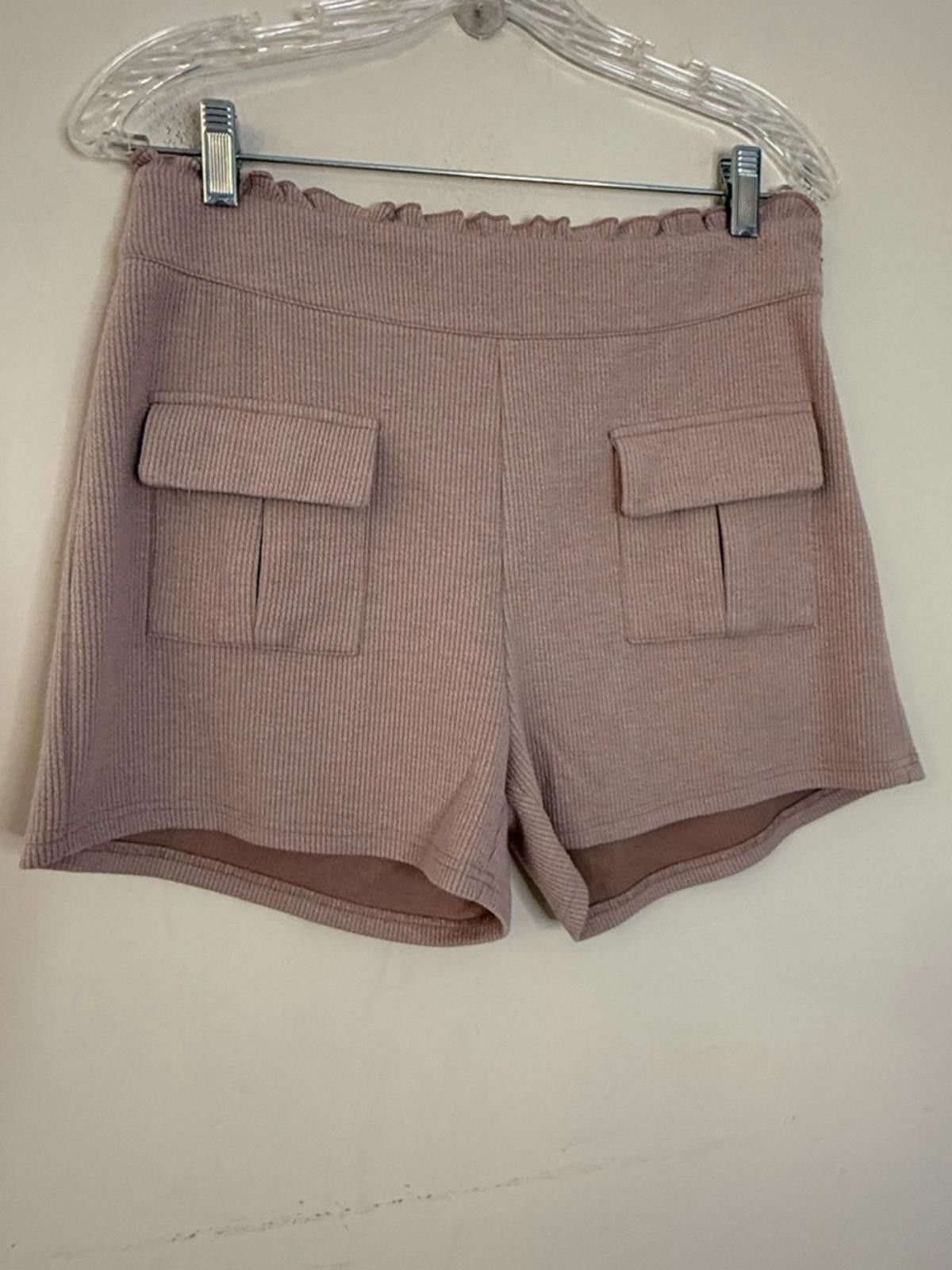 Other Kittenish tan ribbed ruffled waist shorts back pockets SZ M Size 32" / US 10 / IT 46 - 3 Thumbnail