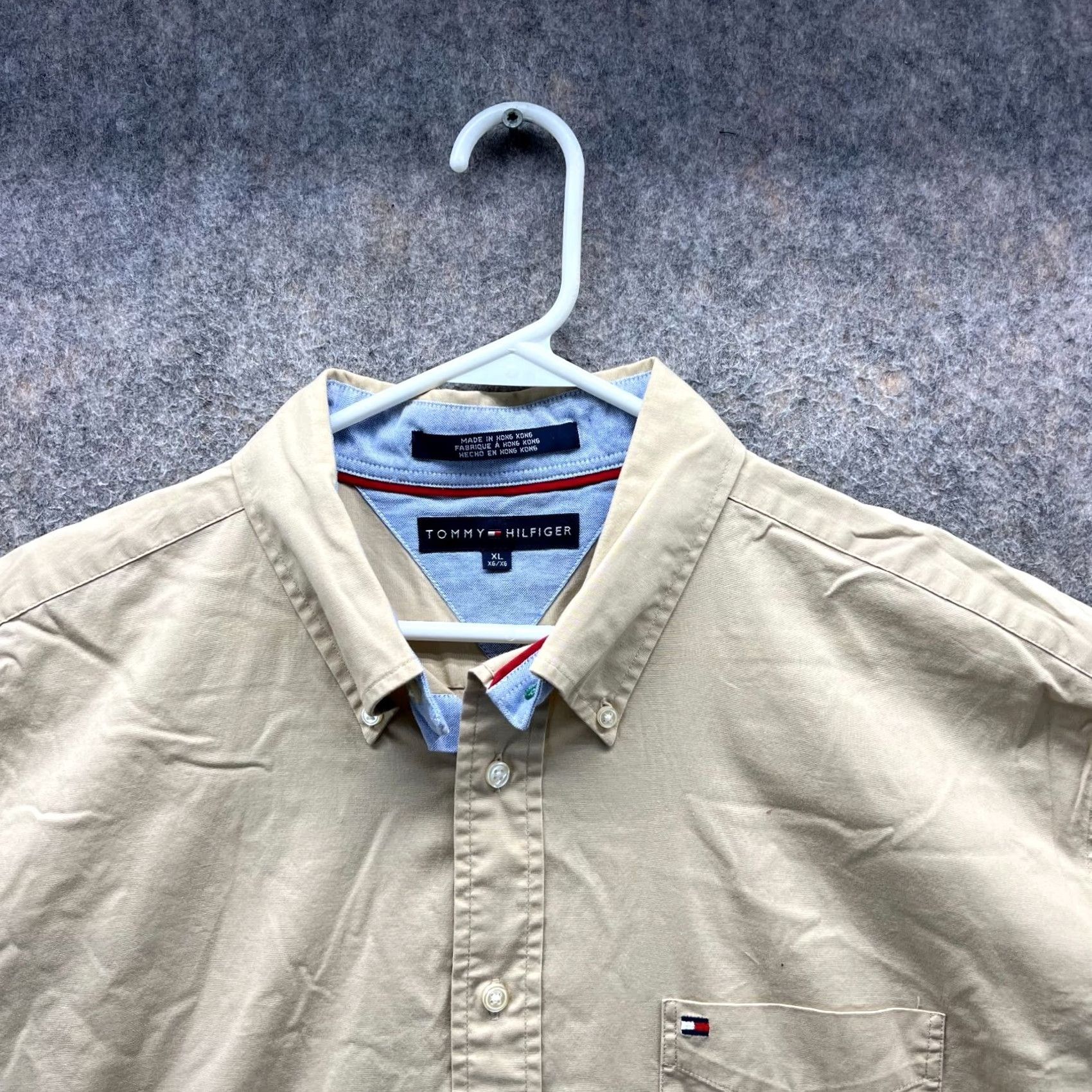 Tommy Hilfiger VINTAGE Tommy Hilfiger Shirt Mens XL Tan Casual Button Up Pocket Outdoors Camp Shirt Size US XL / EU 56 / 4 - 4 Thumbnail