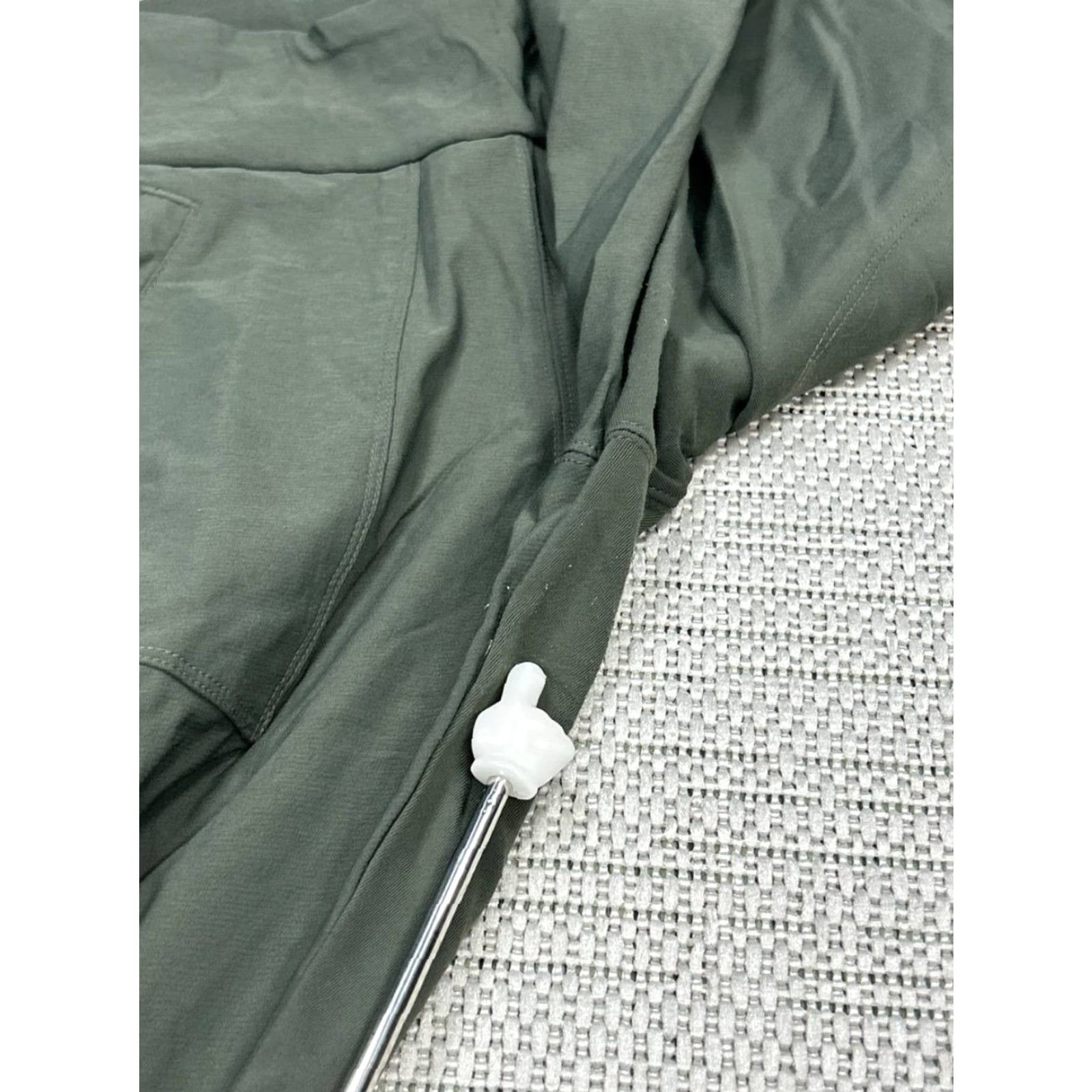 Athleta Athleta Headlands Hybrid Cargo Leggings Womens 4 Petite Green Nylon Mid Rise Size 27" / US 4 / IT 40 - 5 Thumbnail