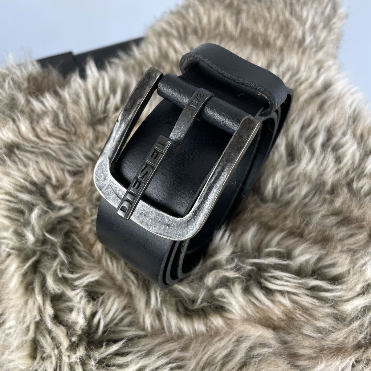 Diesel Authentic DIESEL Black Leather Belt with Embossed Logo Size 34 - 1 Thumbnail