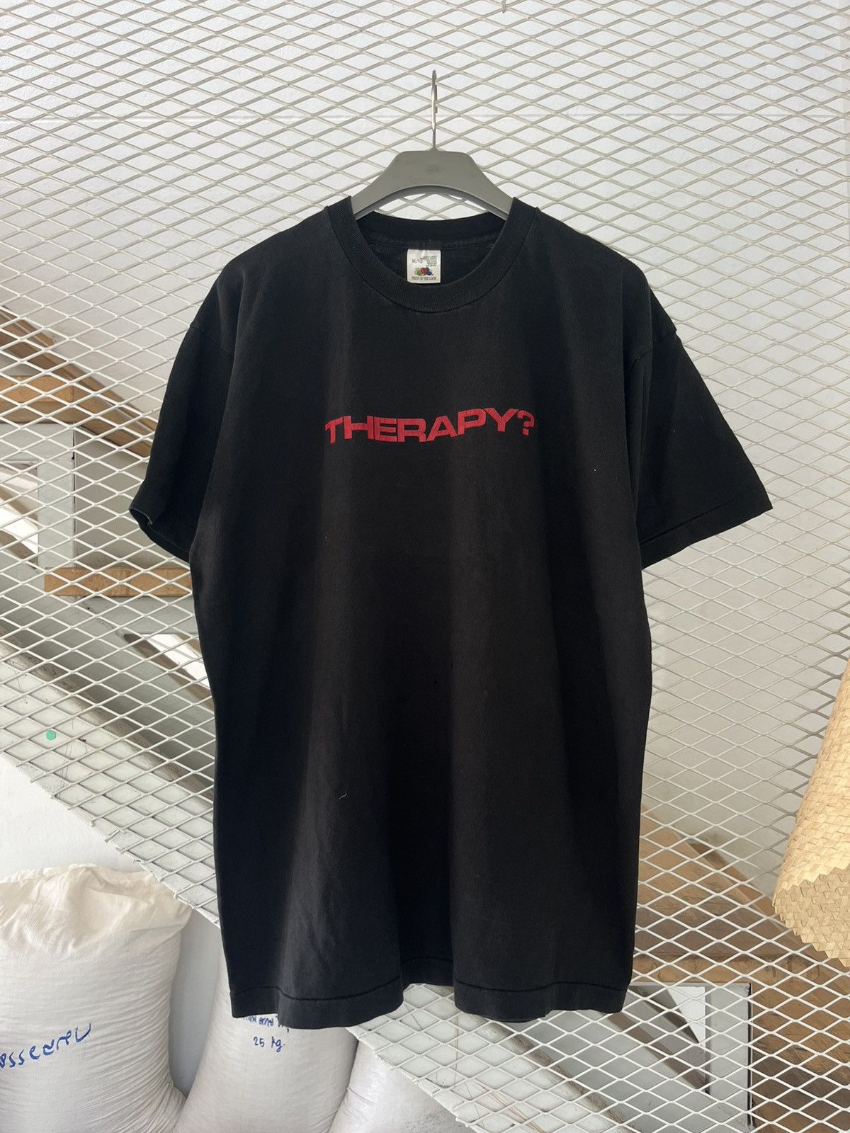 Band Tees × Vintage Vintage THERAPY? Alternative Metal Band 90’s T-shirt Size US XL / EU 56 / 4 - 2 Thumbnail