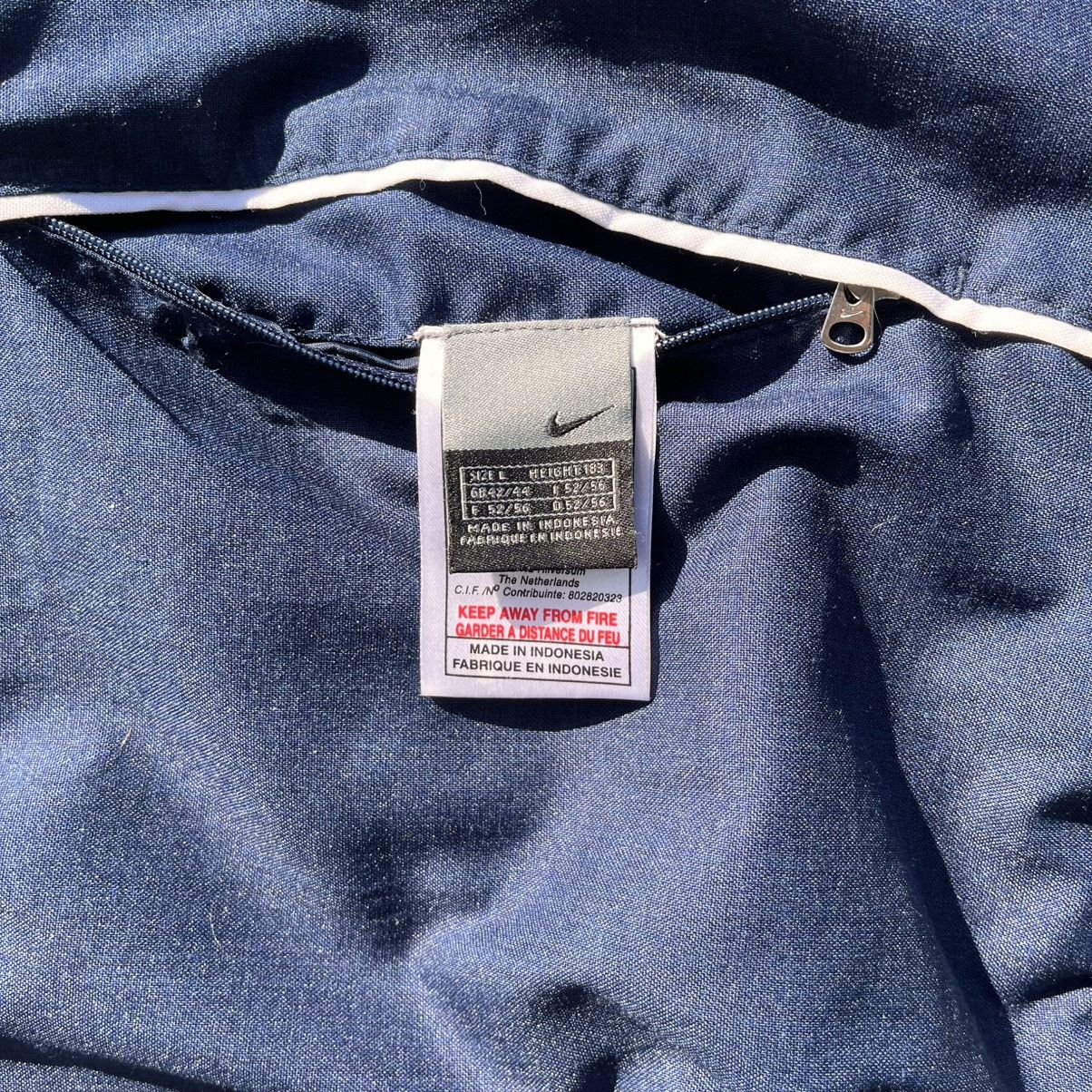 Nike Vintage 2002 Nike Trainingsjacke | Dunkelblau | Größe L Size US L / EU 52-54 / 3 - 3 Thumbnail