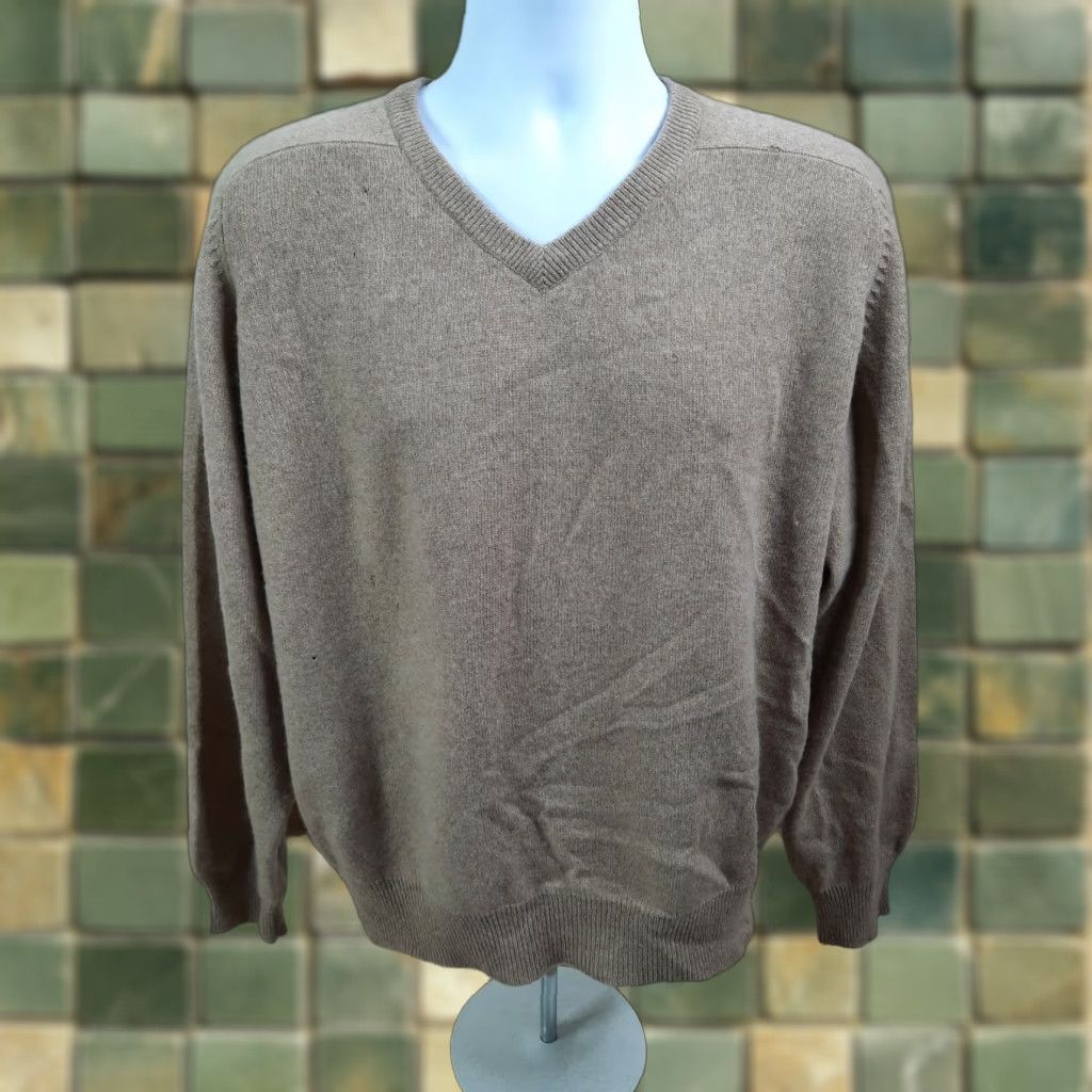 Vintage Vtg Leonardo de Firenzi Mens Brown Cashmere Wool Blend Sweater Flawed Large S6S Long Sleeve V-Neck Pullover Oversized Knit Shirt Mens Size US L / EU 52-54 / 3 - 1 Thumbnail
