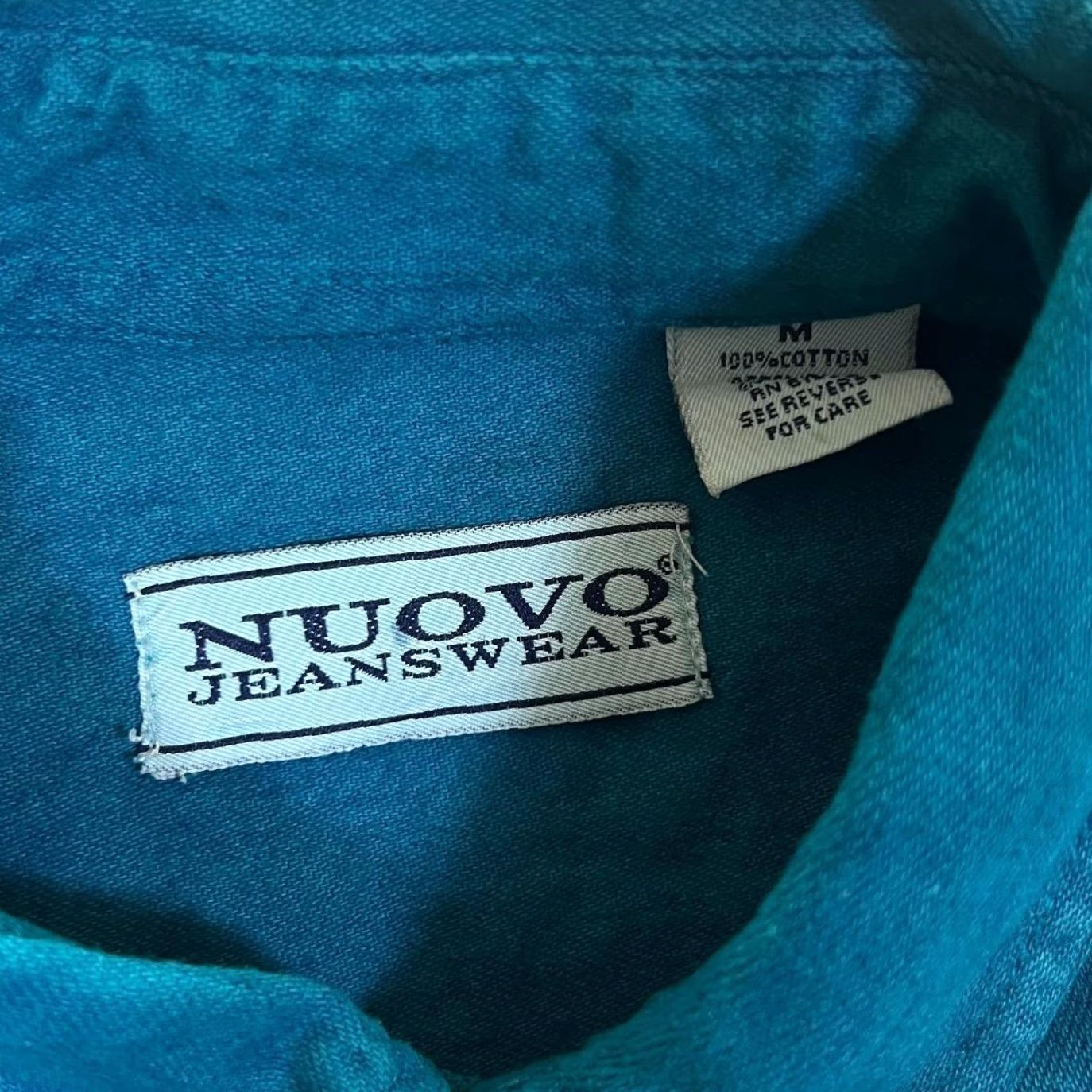Vintage Vintage 90's Nuovo Jeanswear Blue Heavy Cotton Short Sleeve Shirt Medium Large Mens Shirt Blue 90s 100% cotton Button-Up #BY154 Size US M / EU 48-50 / 2 - 4 Thumbnail